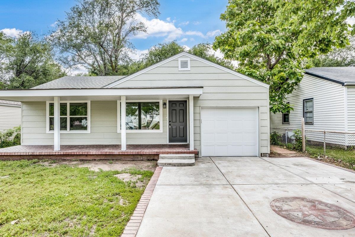 1419 N Pinecrest Street Wichita KS 67208