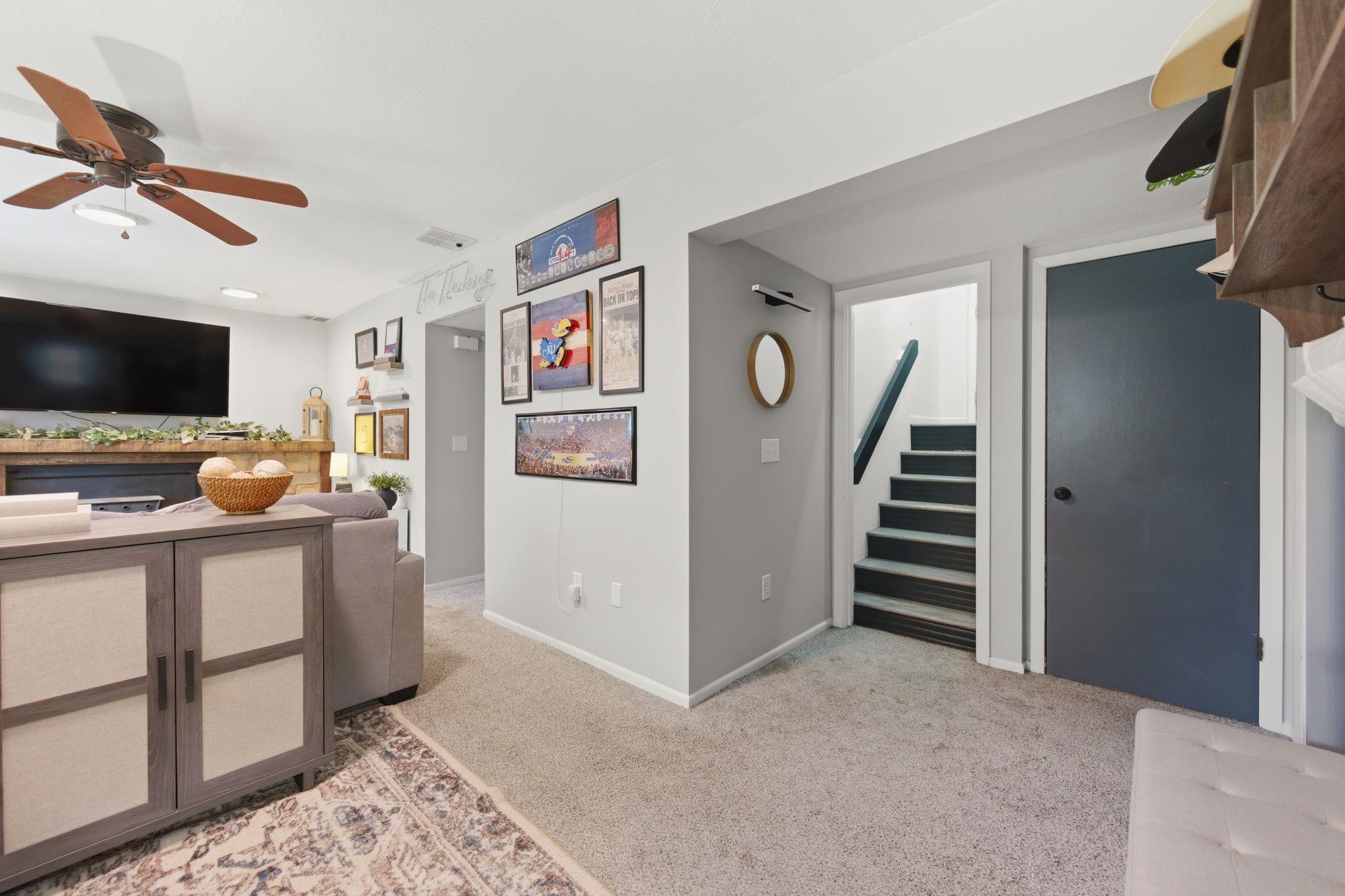 506 S Mount Carmel Wichita KS 67213