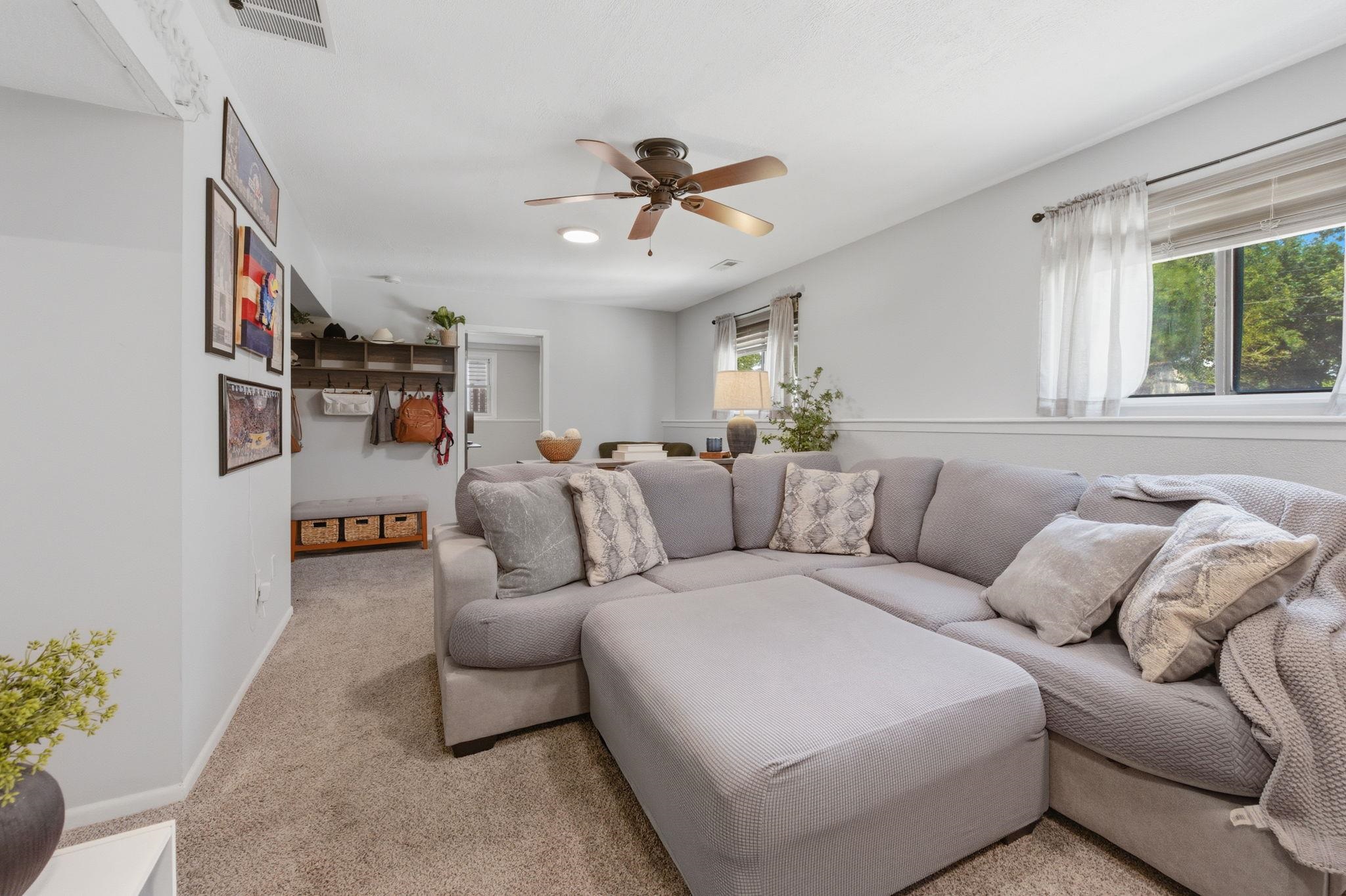 506 S Mount Carmel Wichita KS 67213