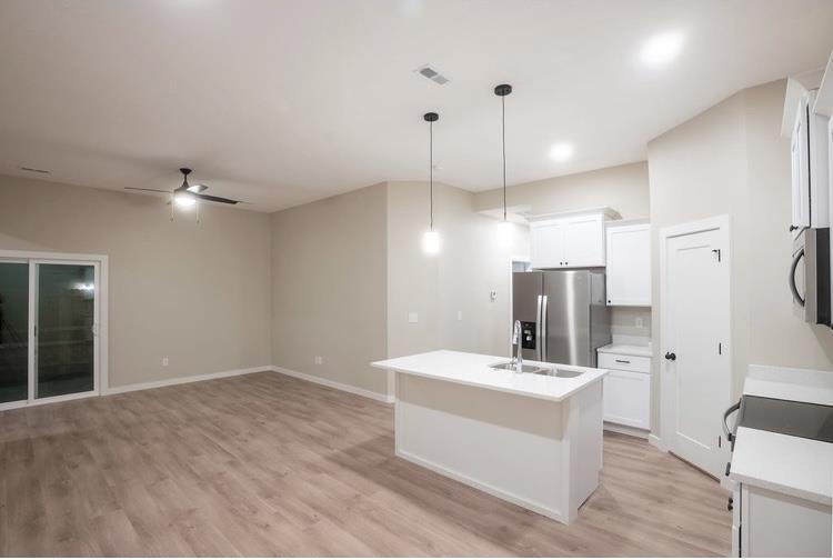 446 Trails Head Court Goddard KS 67052-4311