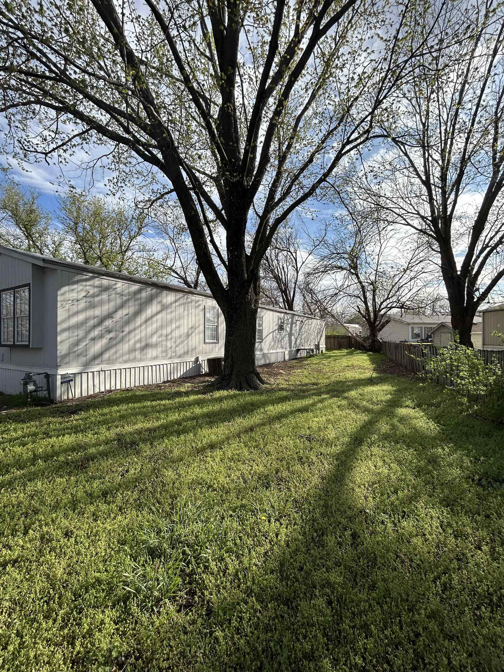 1513 E Idlewild Drive Wichita KS 67216
