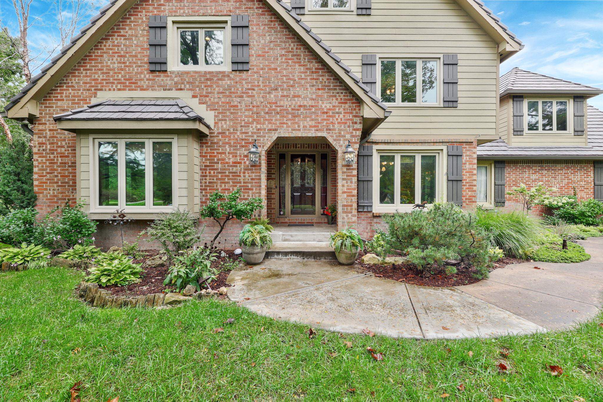16 N Sagebrush Street Wichita KS 67230