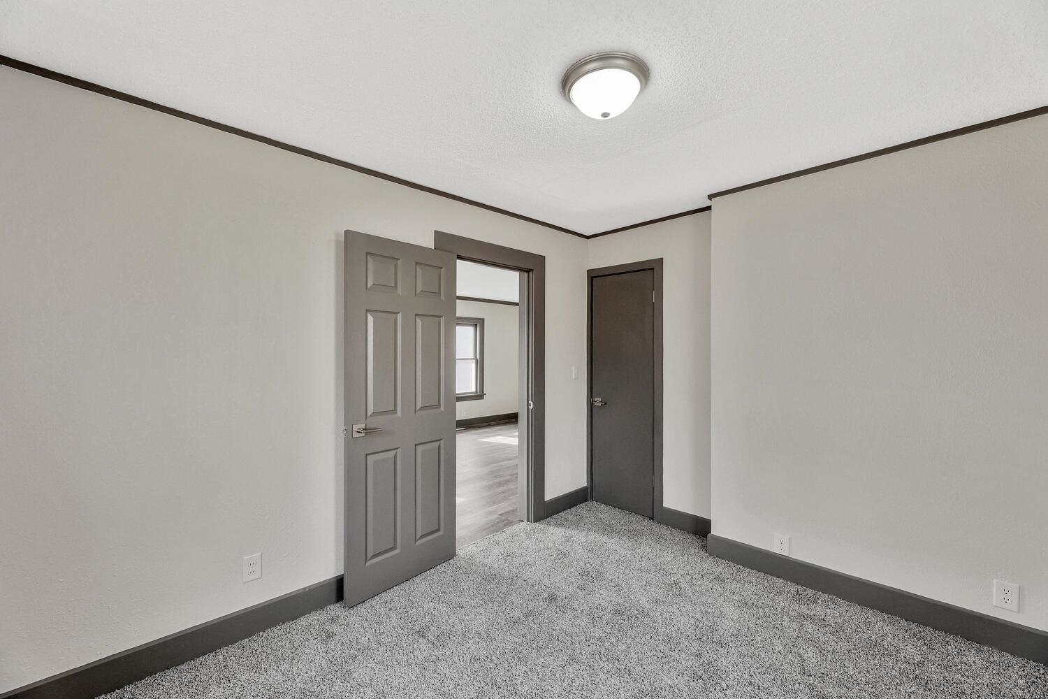 1421 S Hydraulic Street Wichita KS 67211