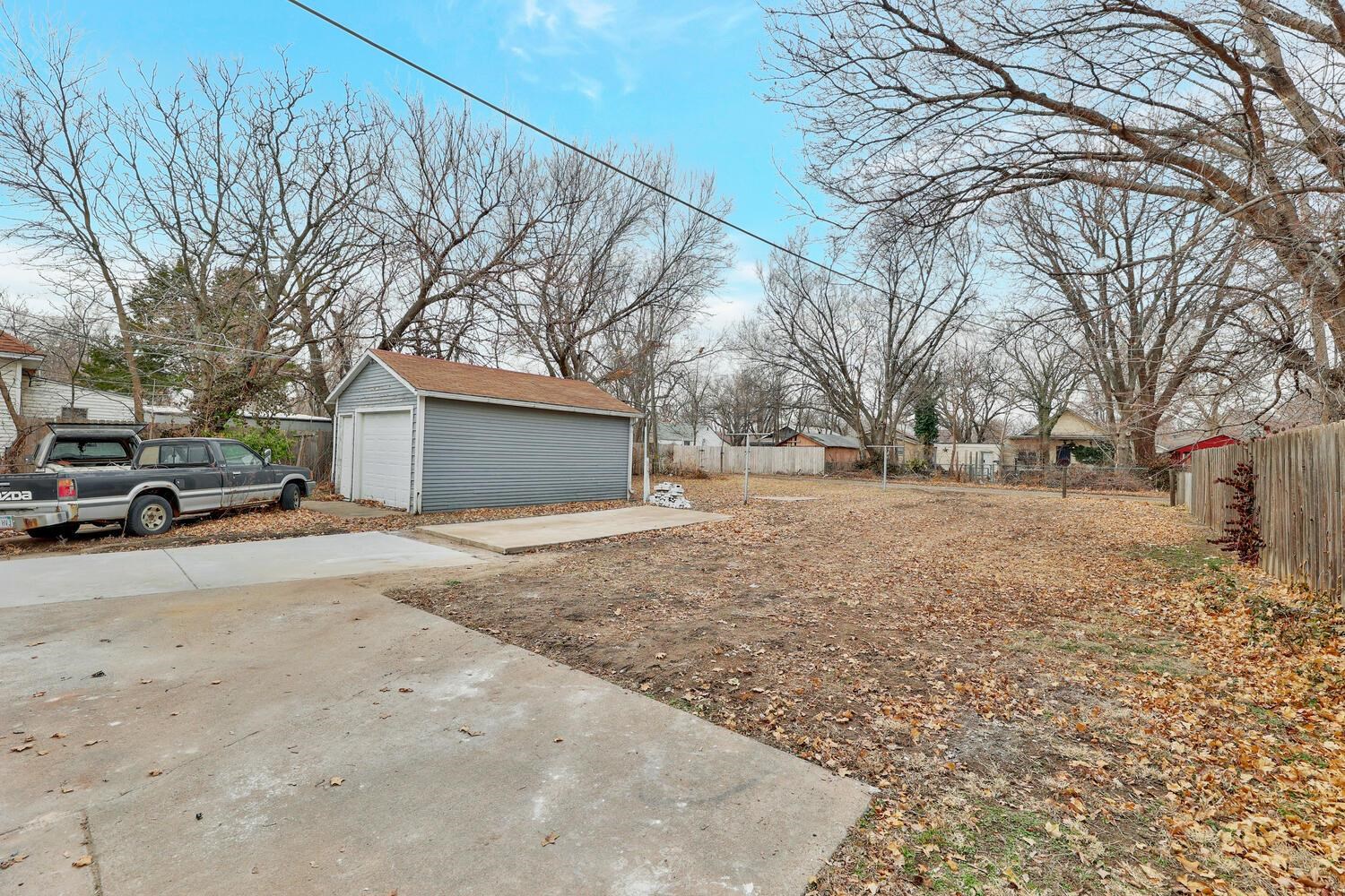 1421 S Hydraulic Street Wichita KS 67211
