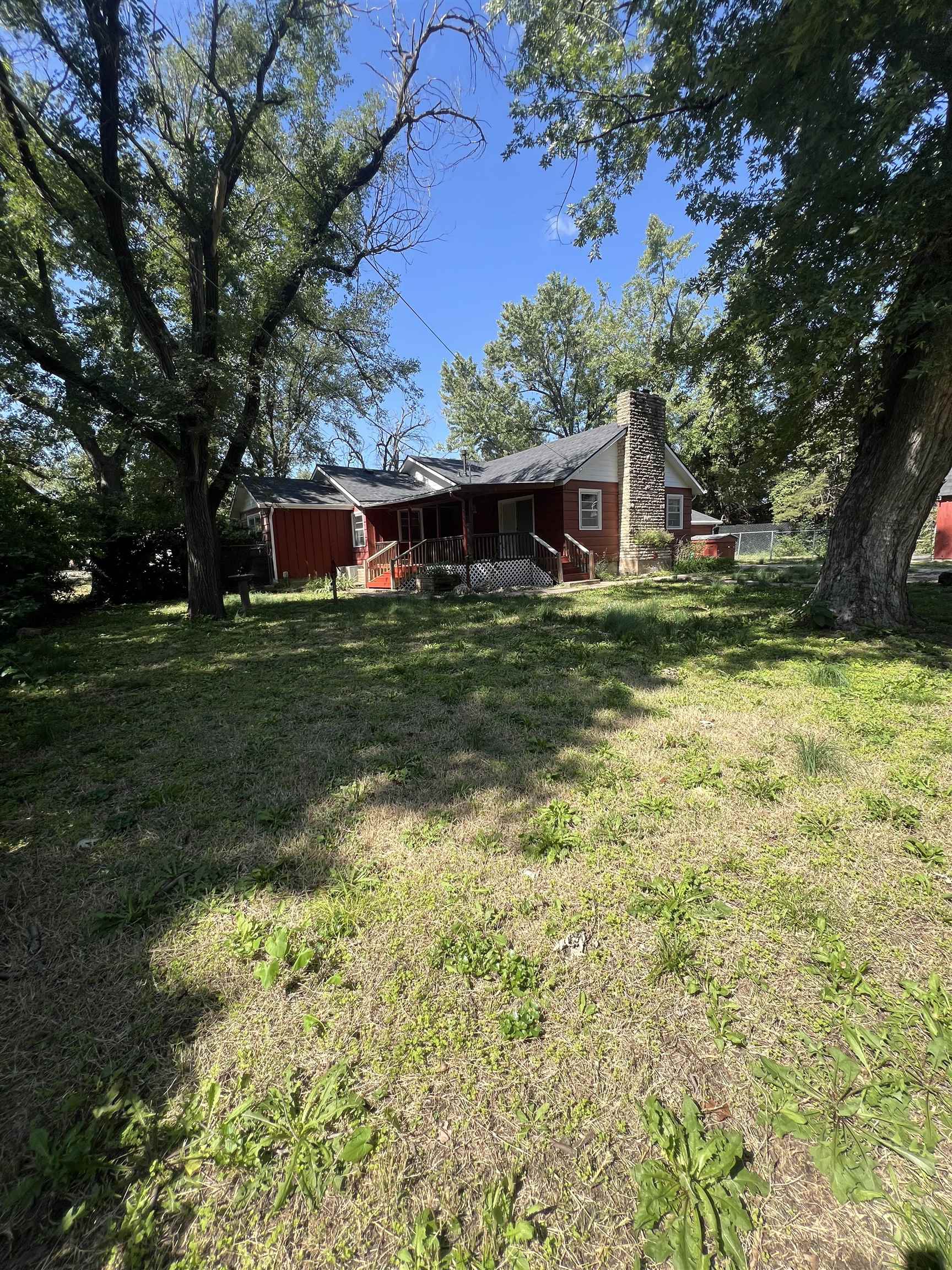 606 N Lakeside Drive Andover KS 67002