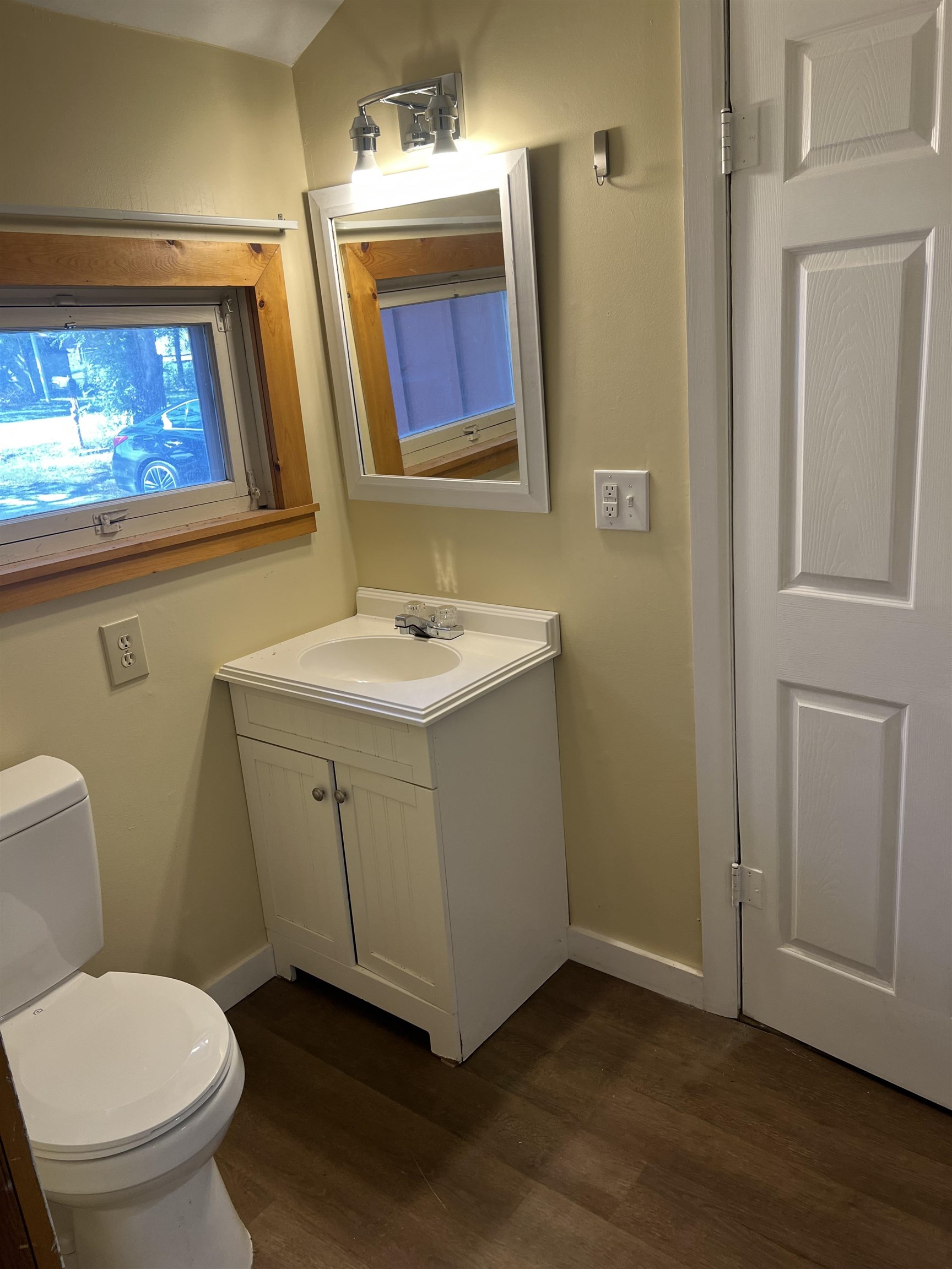 606 N Lakeside Drive Andover KS 67002