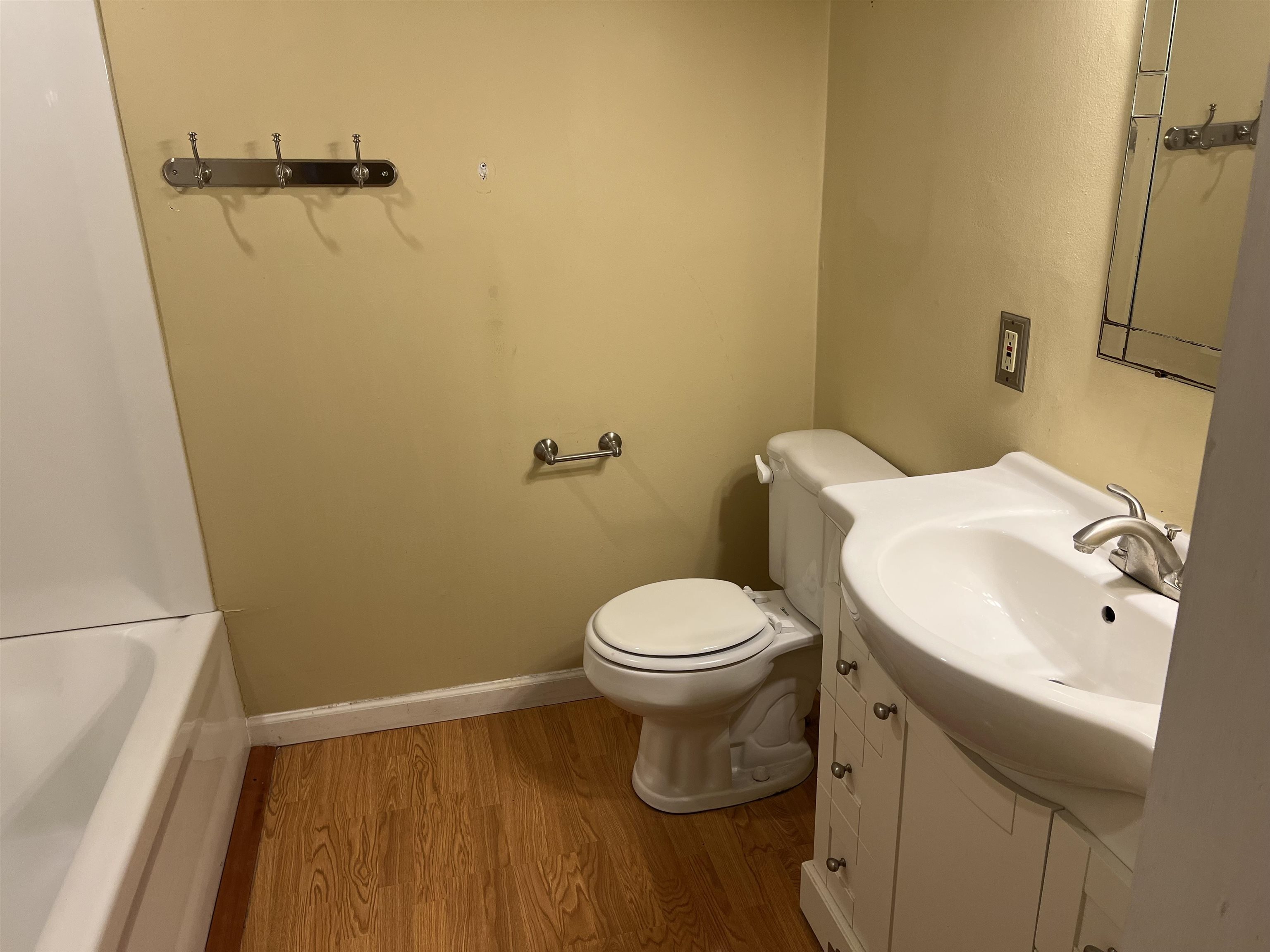 606 N Lakeside Drive Andover KS 67002