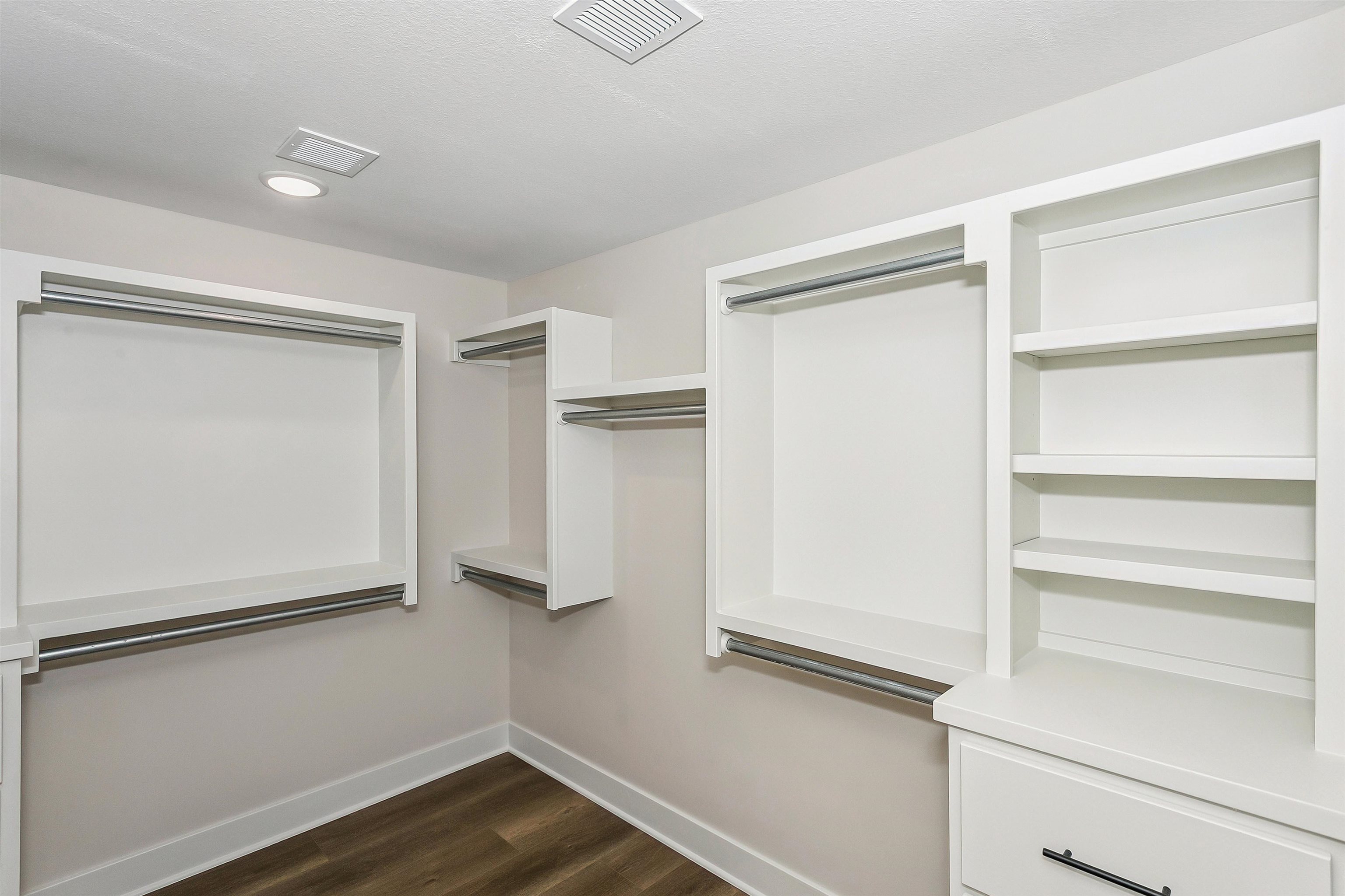 1620 E Appleton Street Valley Center KS 67147