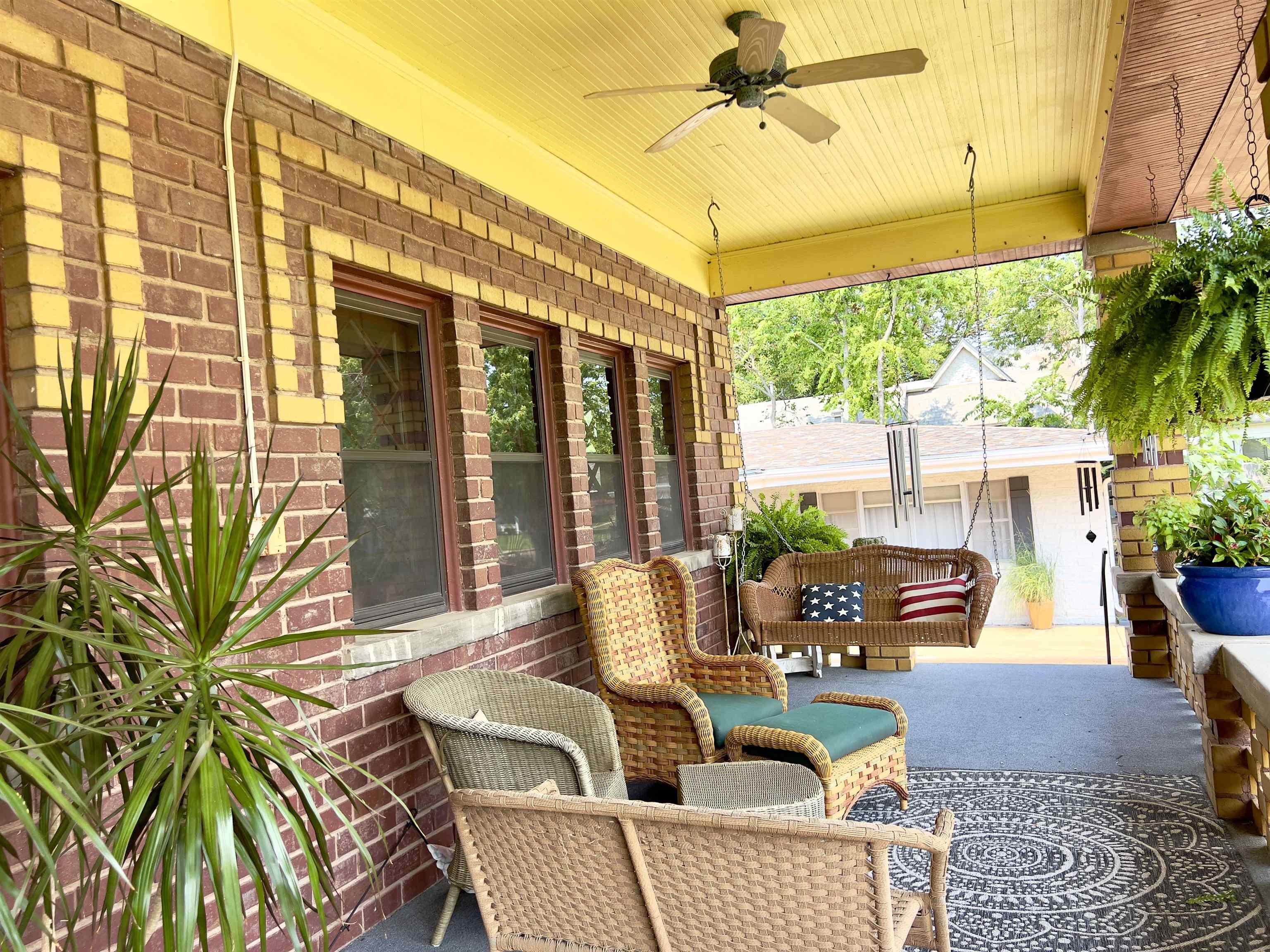 903 N 3rd Arkansas City KS 67005