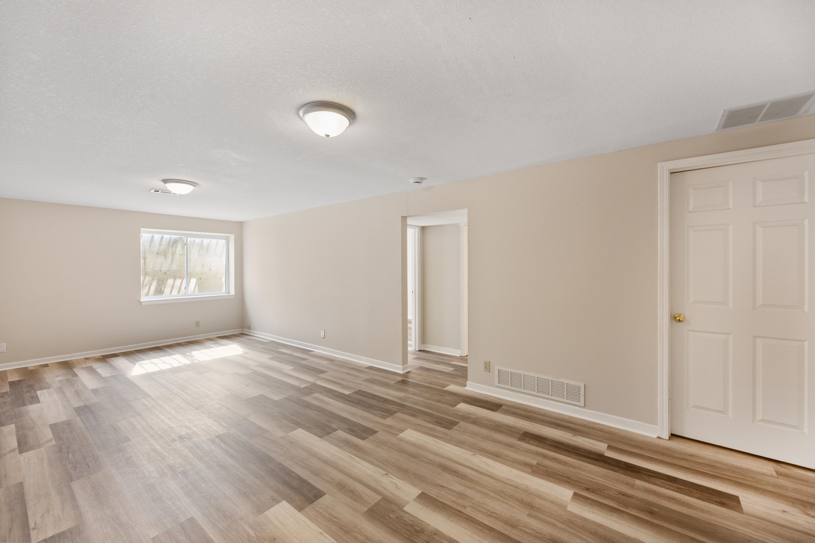1805 S Hoyt Circle Wichita KS 67207