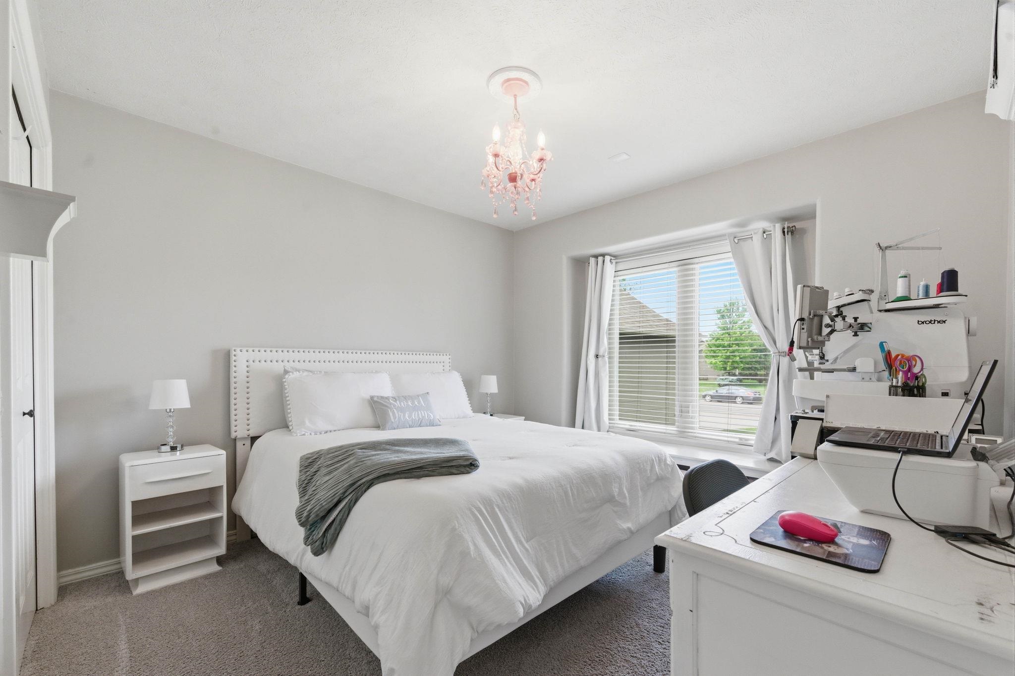 13905 W Taylor Circle Wichita KS 67235