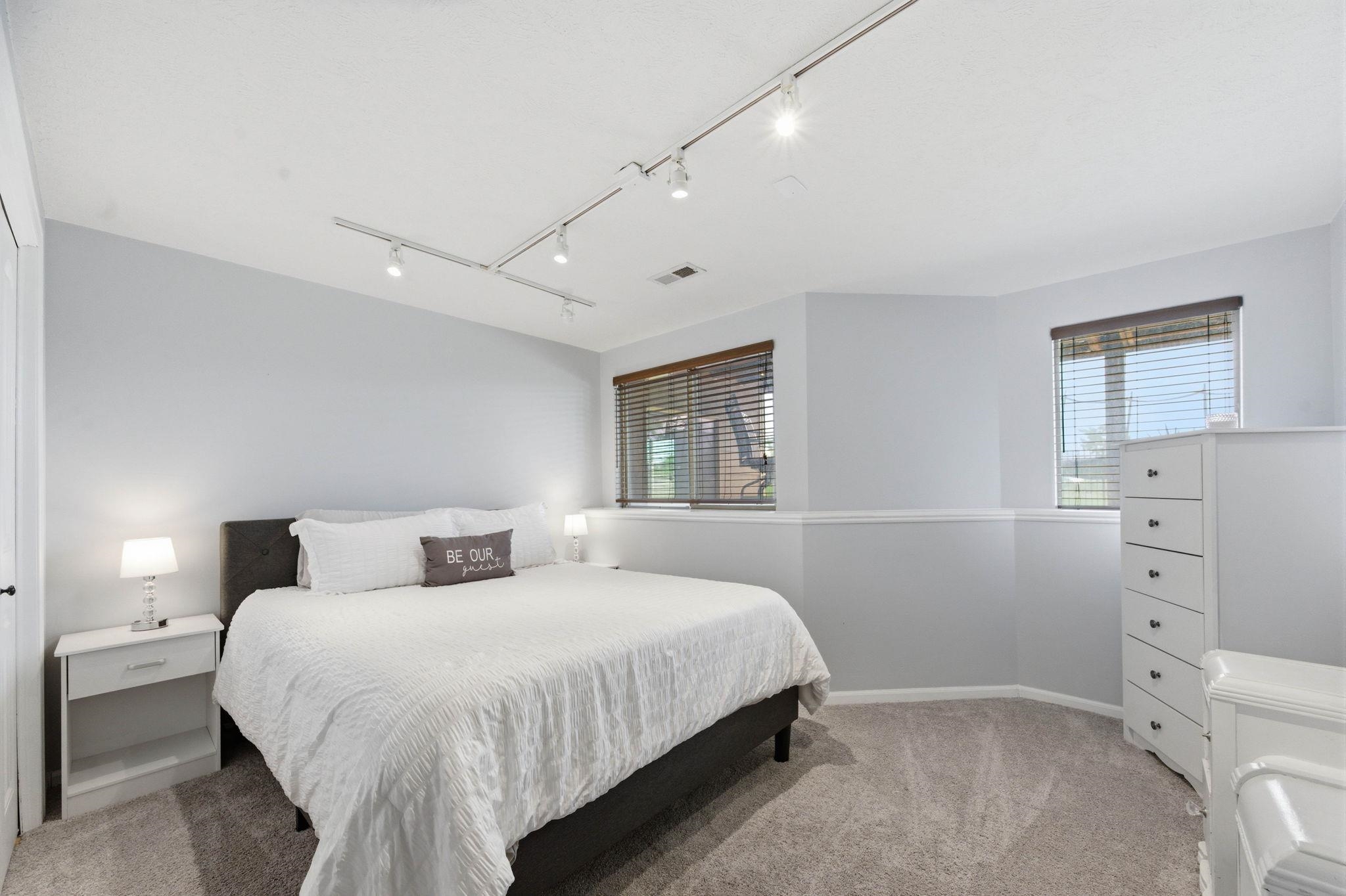 13905 W Taylor Circle Wichita KS 67235