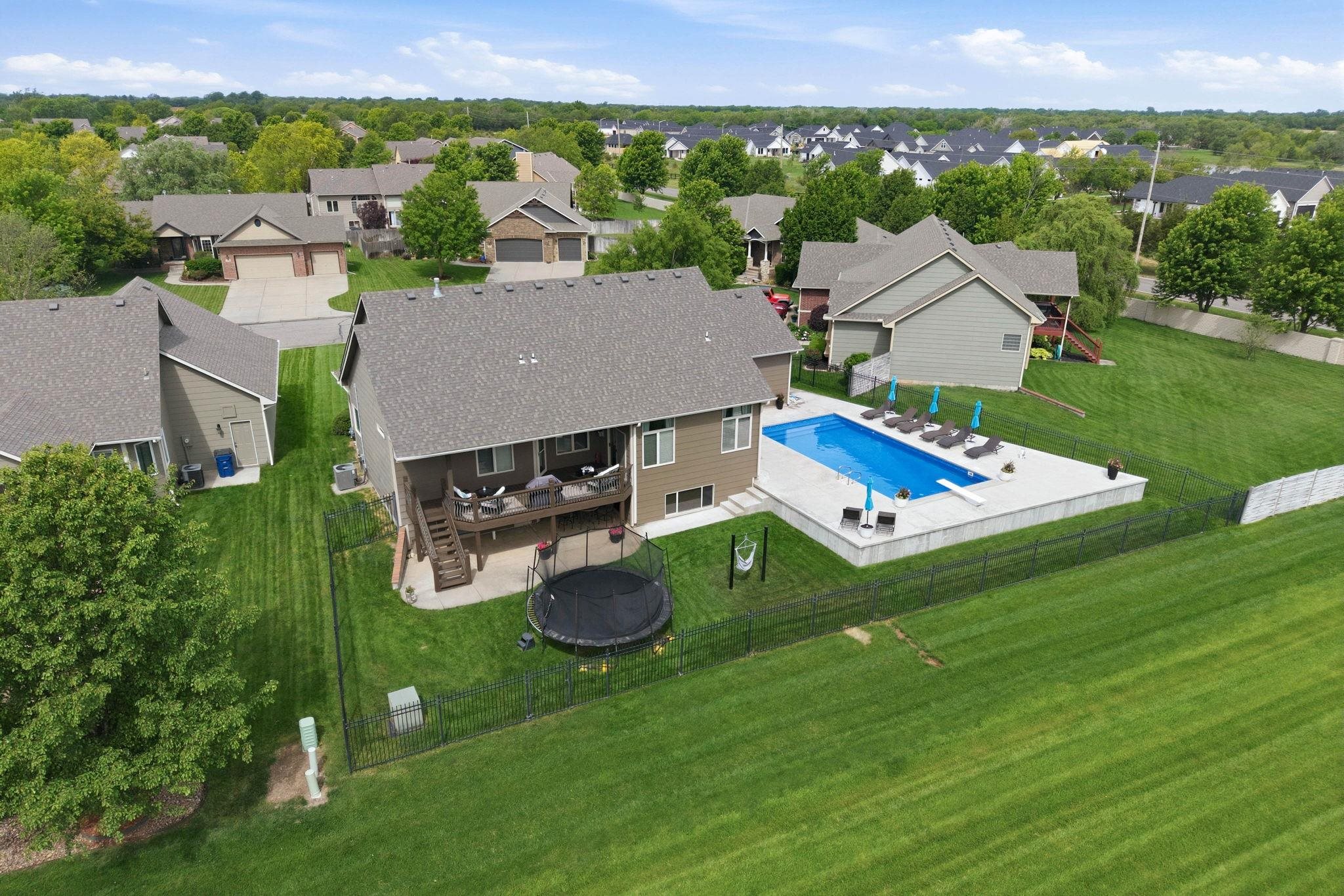13905 W Taylor Circle Wichita KS 67235