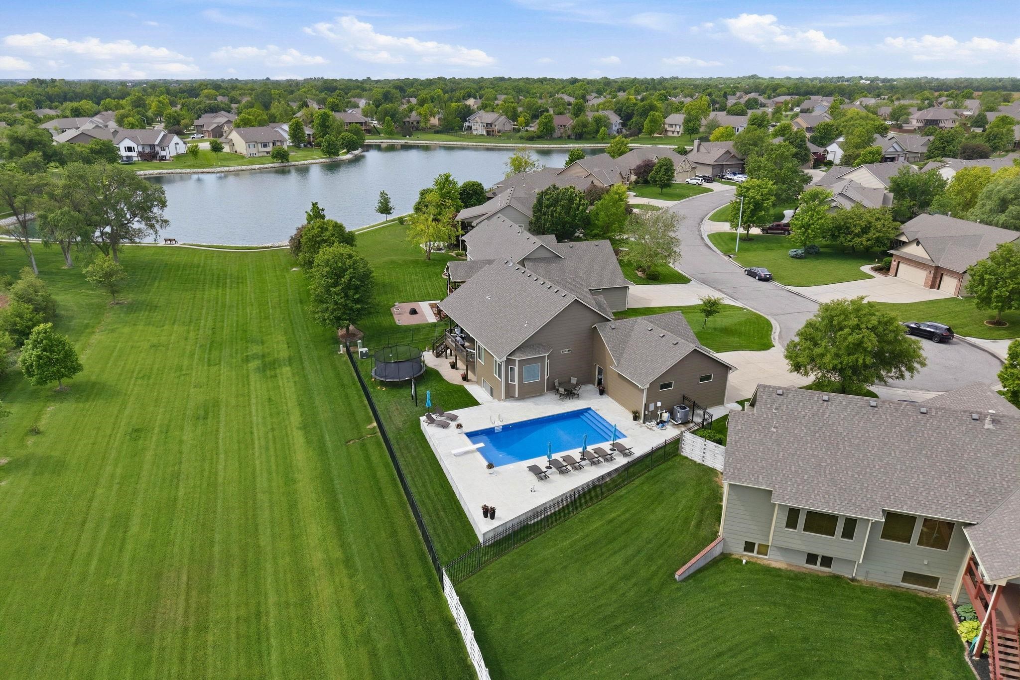 13905 W Taylor Circle Wichita KS 67235