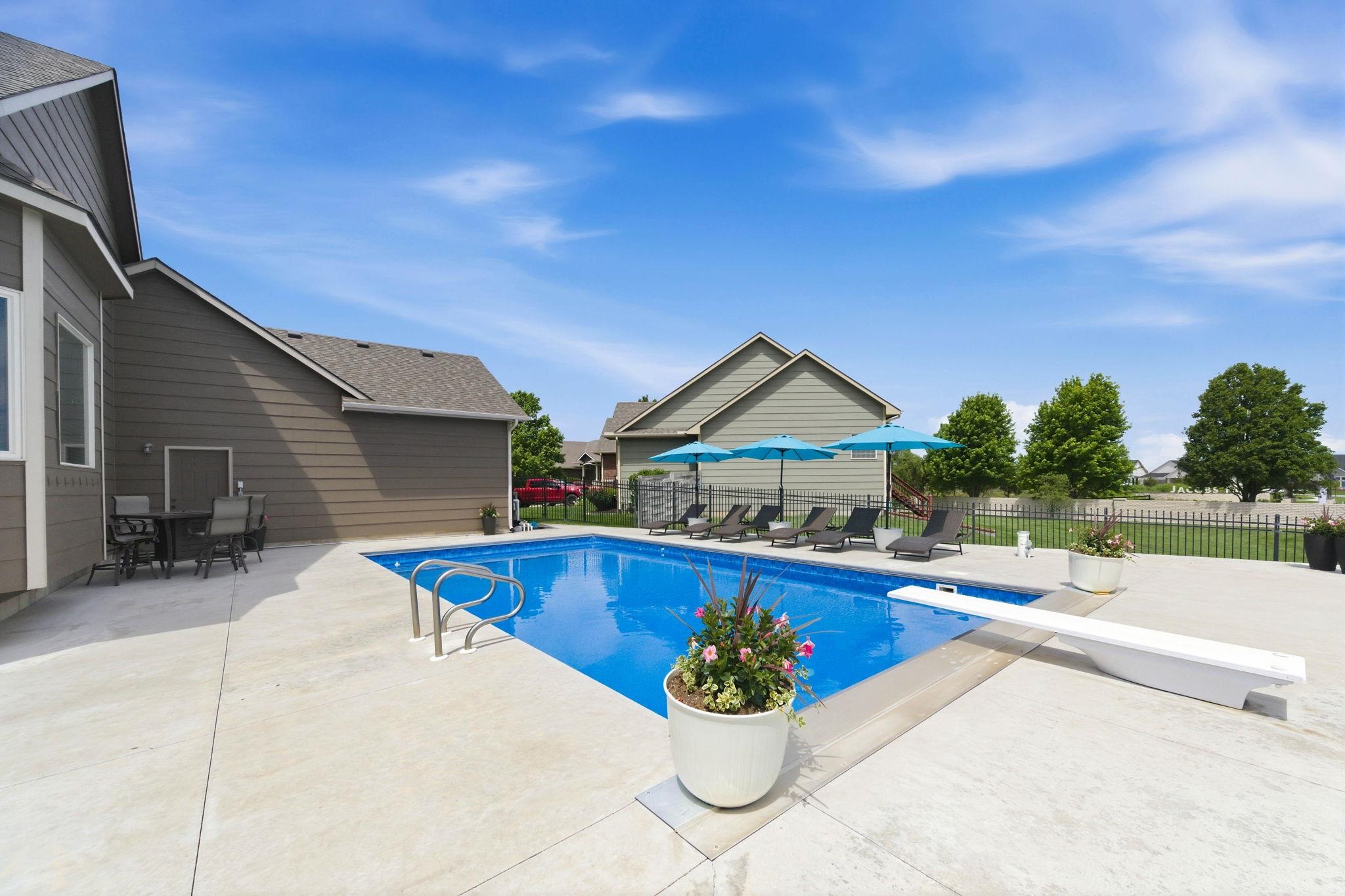 13905 W Taylor Circle Wichita KS 67235