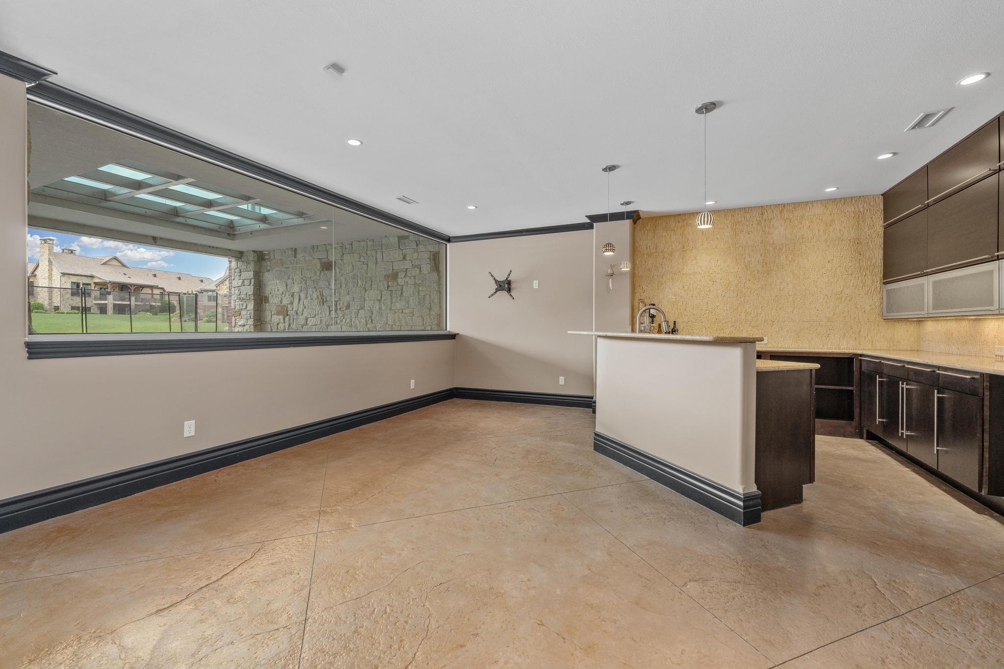 10817 E Glengate Circle Wichita KS 67206