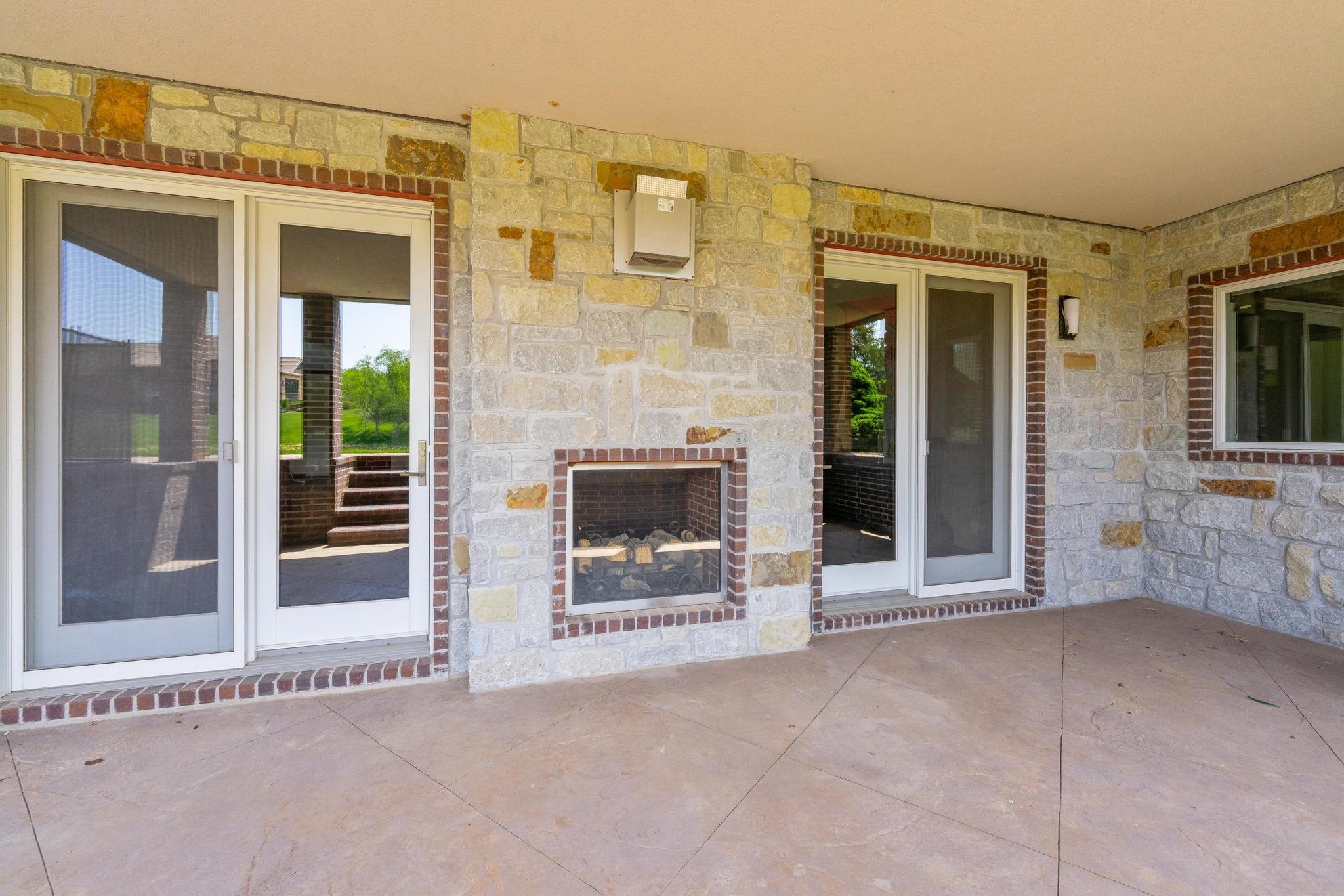 10817 E Glengate Circle Wichita KS 67206
