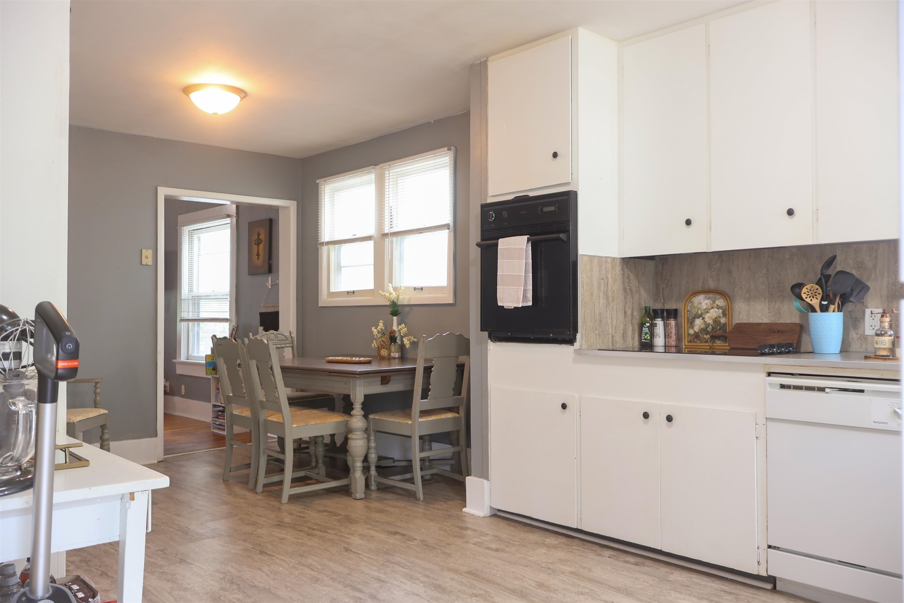 223 W 12th Street Newton KS 67114