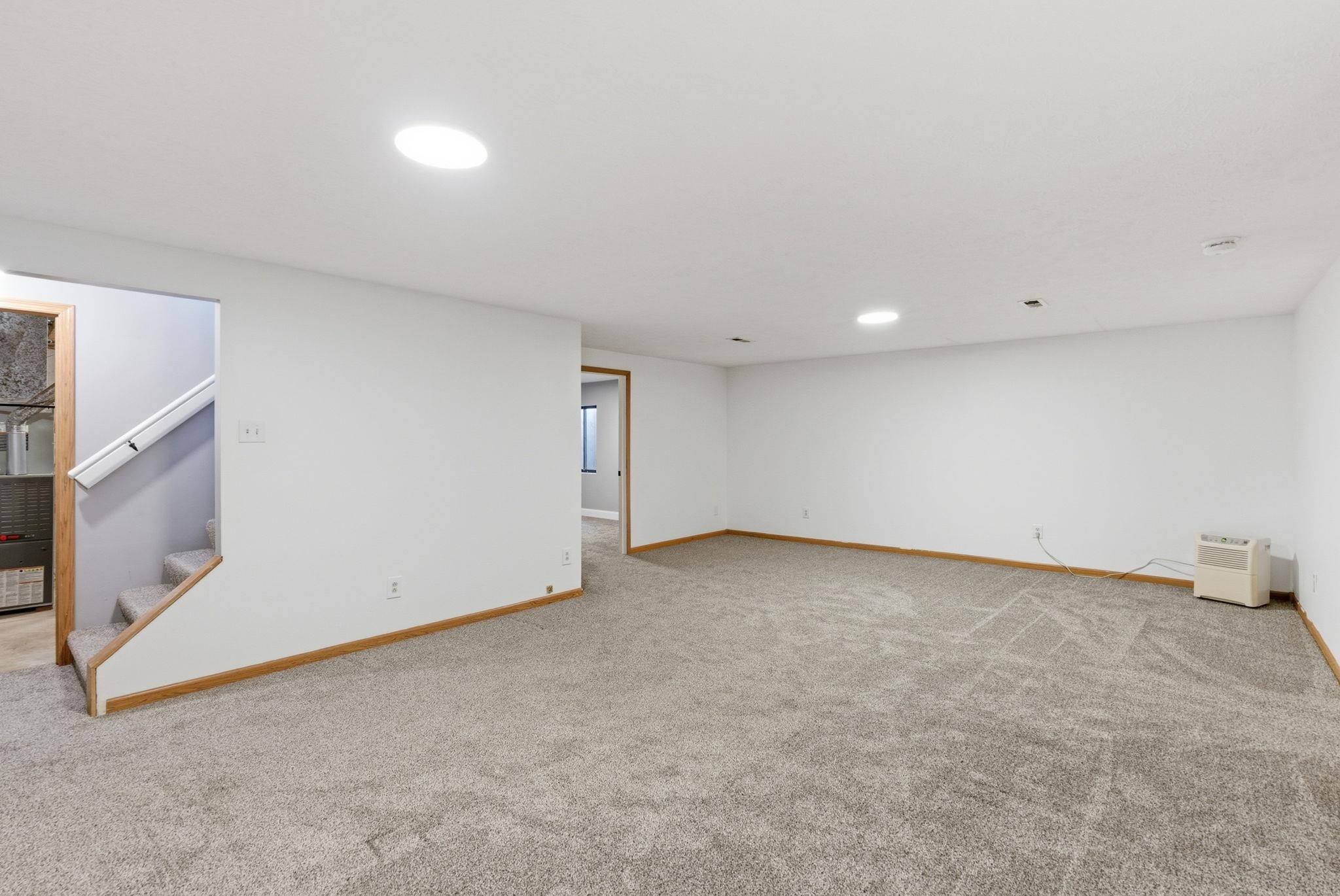 1137 N Burrows Street Belle Plaine KS 67013