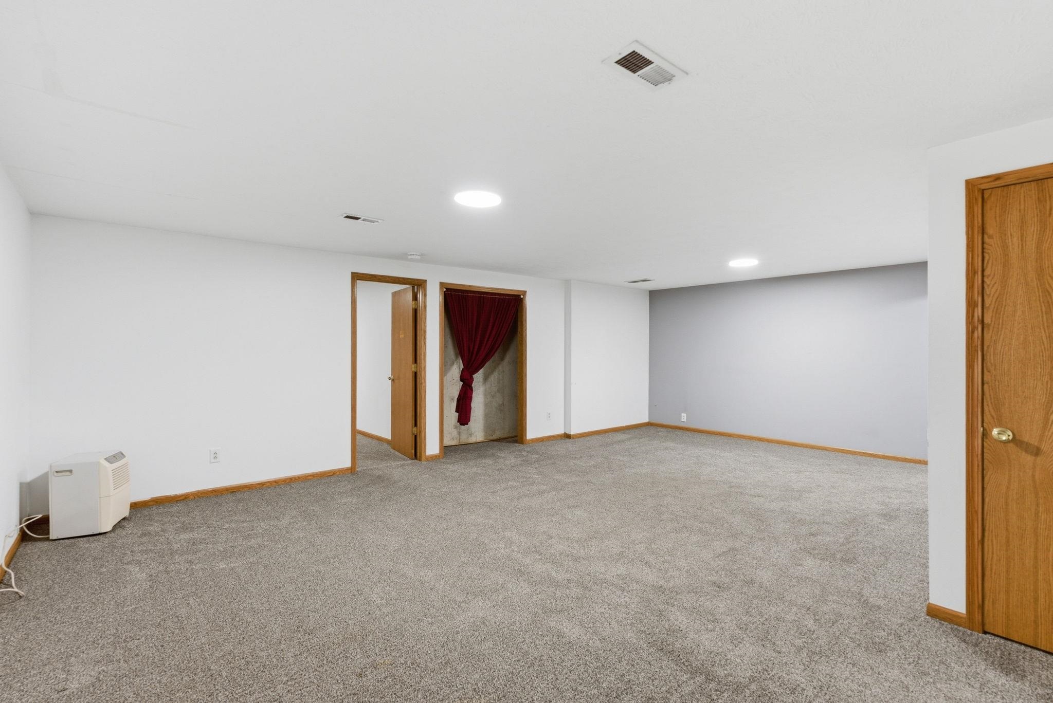 1137 N Burrows Street Belle Plaine KS 67013