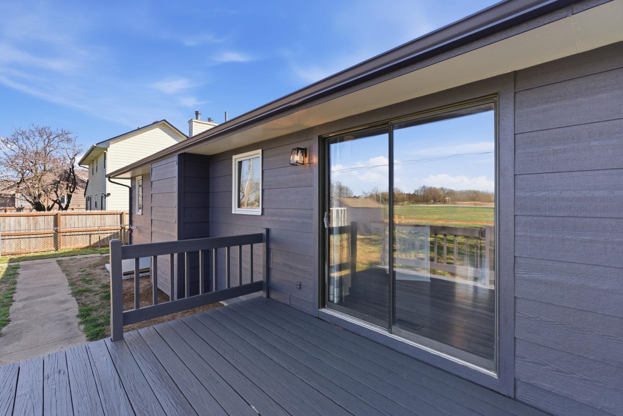 1137 N Burrows Street Belle Plaine KS 67013