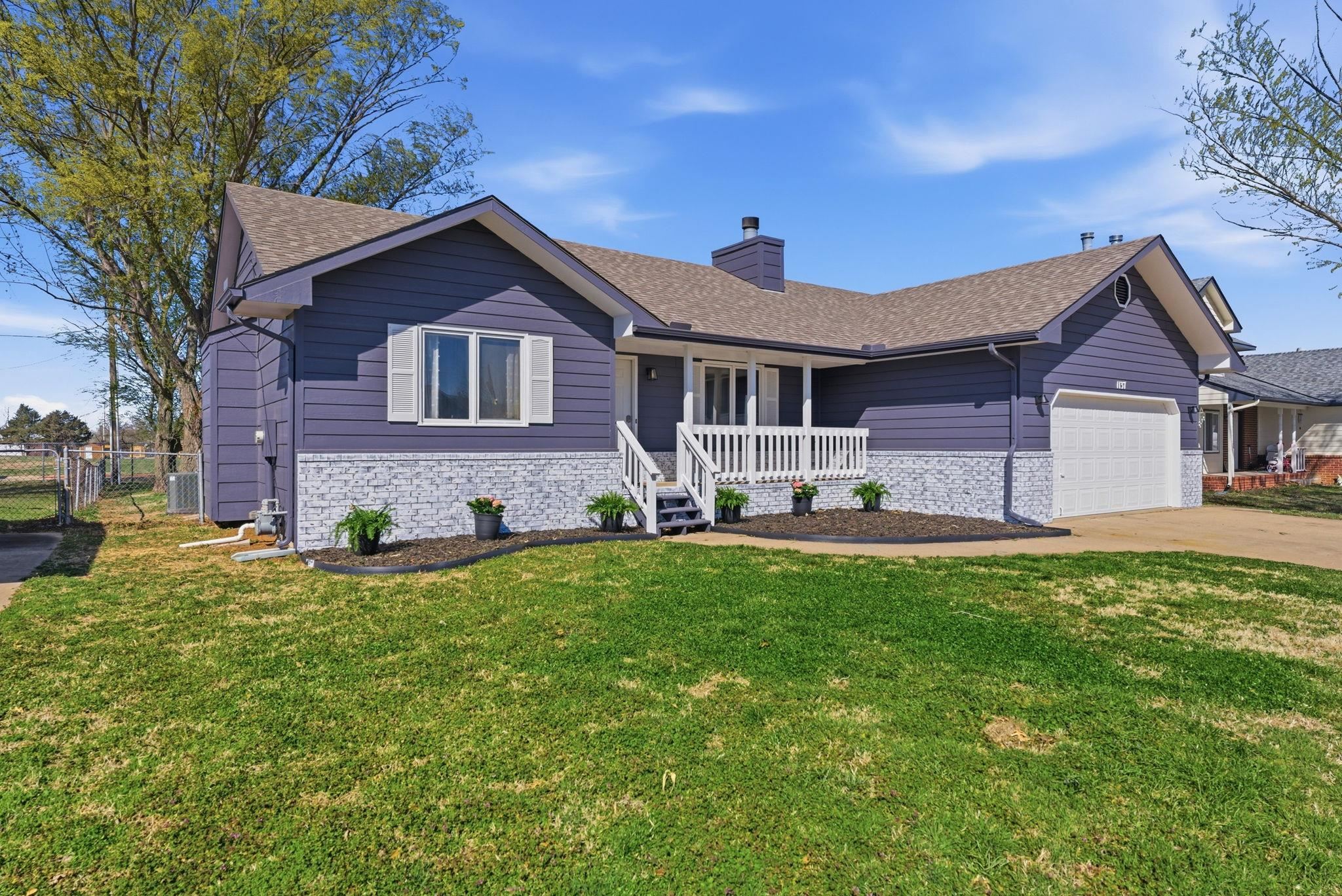 1137 N Burrows Street Belle Plaine KS 67013