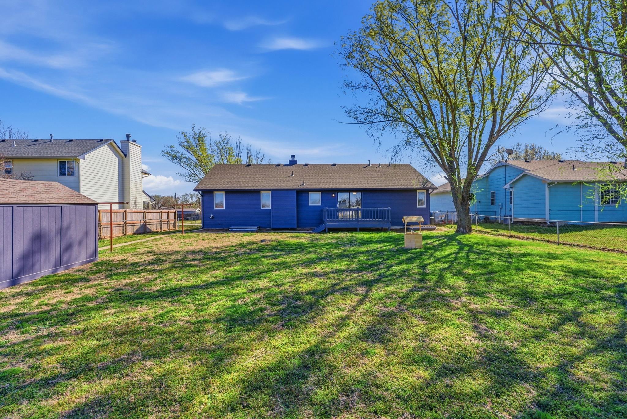 1137 N Burrows Street Belle Plaine KS 67013