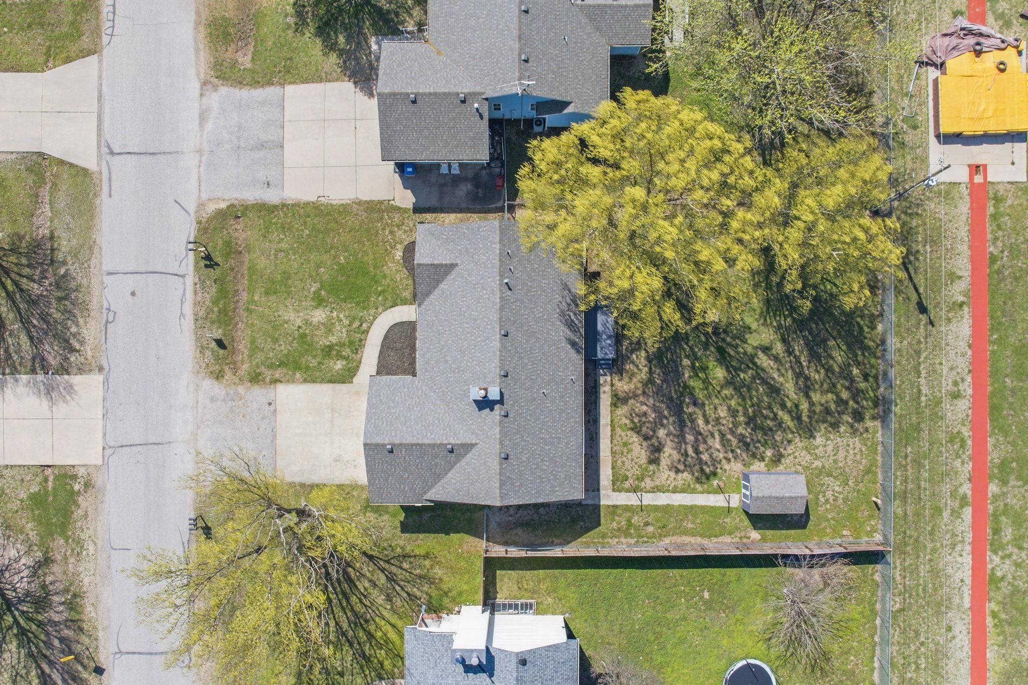 1137 N Burrows Street Belle Plaine KS 67013