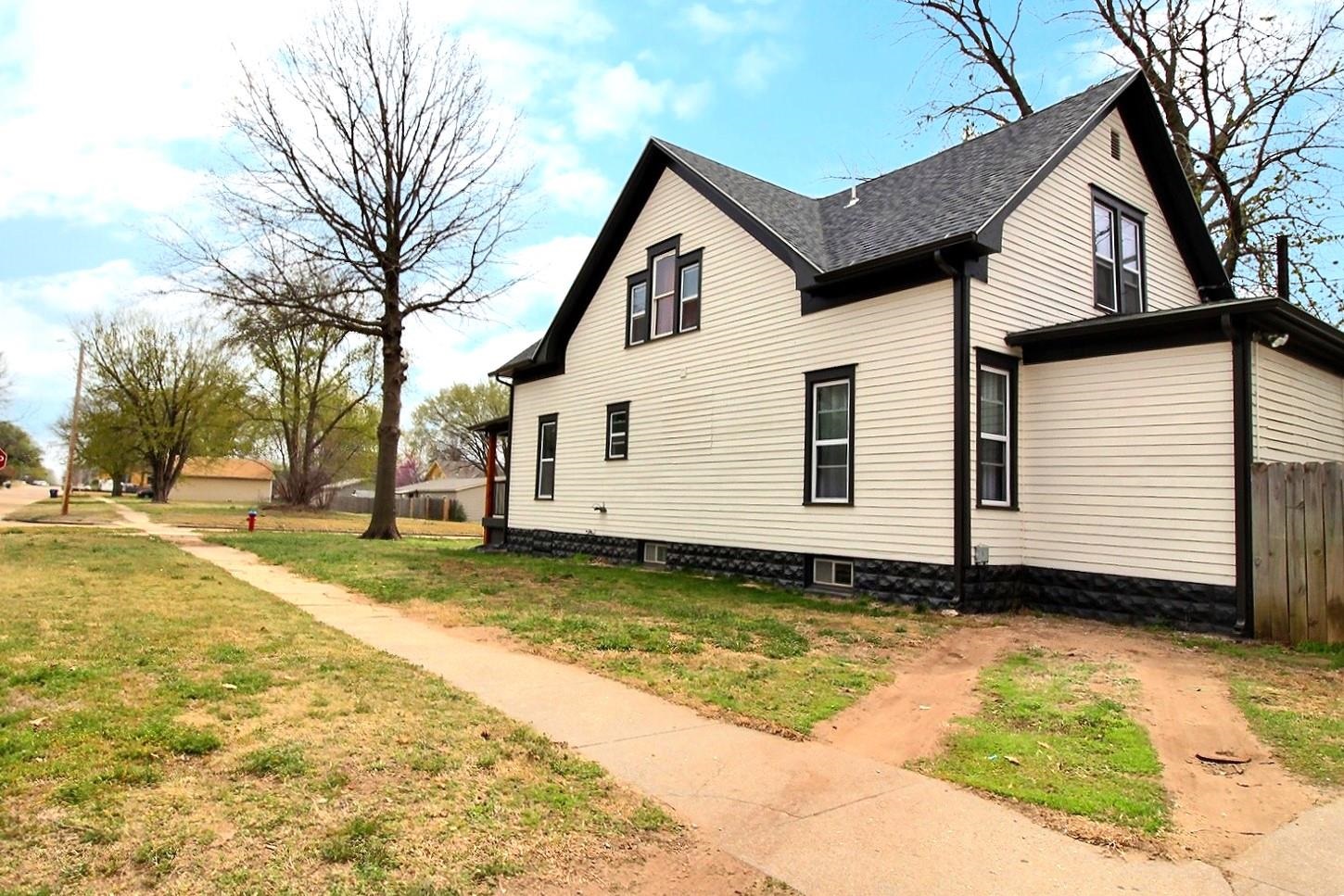 635 Cedar Street Kingman KS 67068