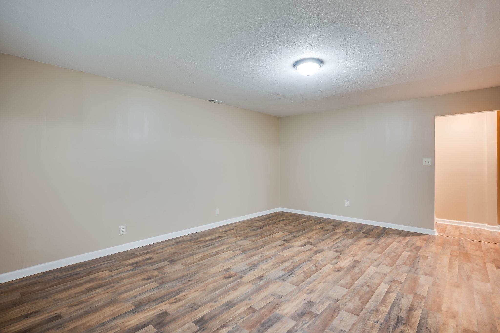 1728 Dearborn Street Augusta KS 67010