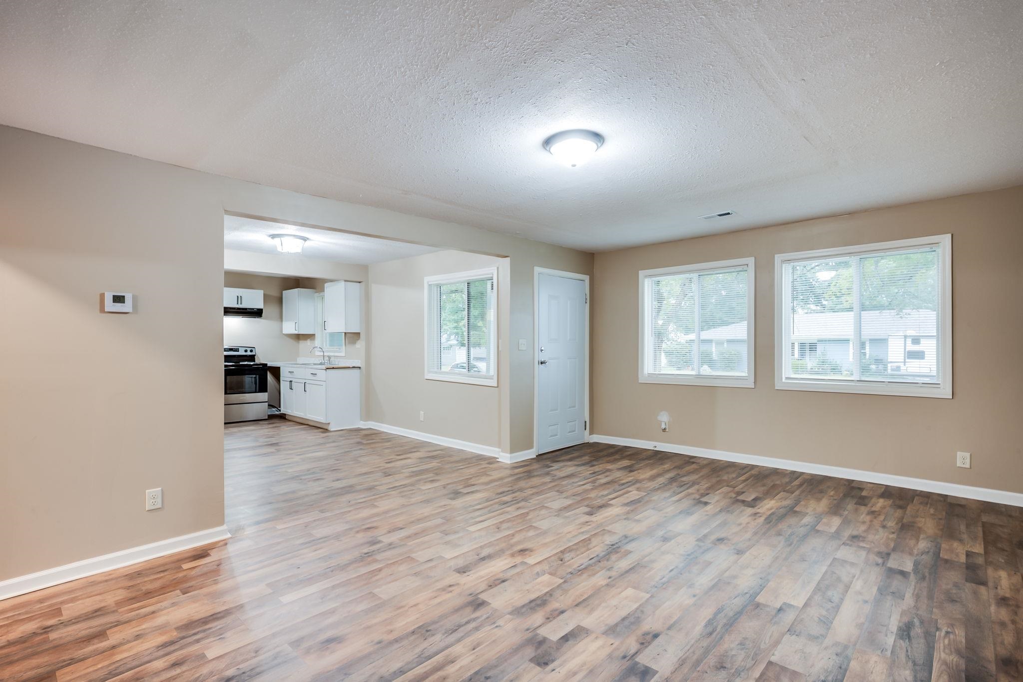 1728 Dearborn Street Augusta KS 67010