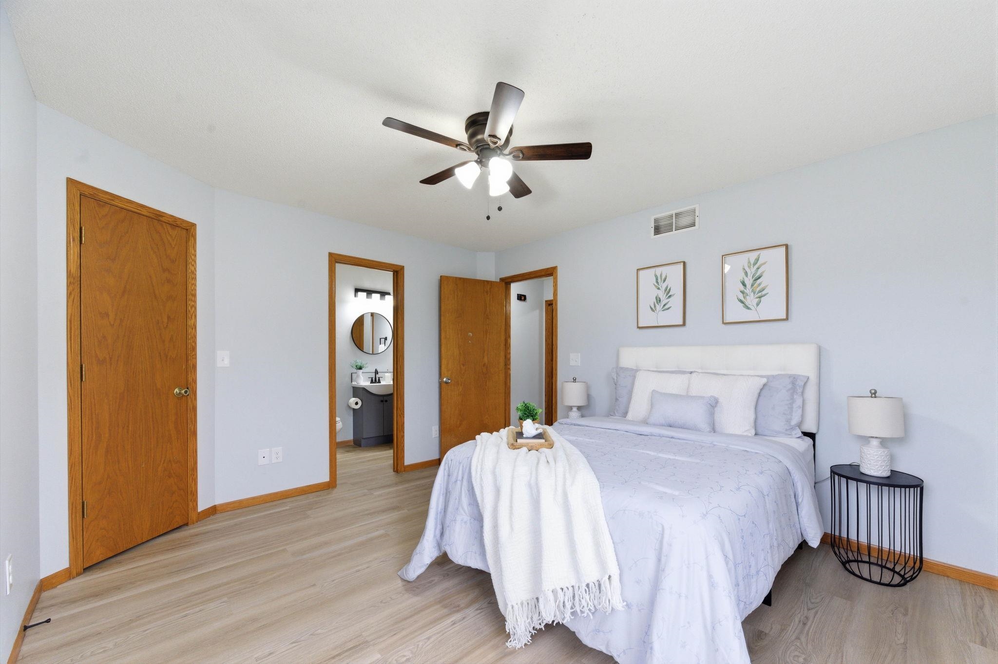 1138 W Sumac Andover KS 67002