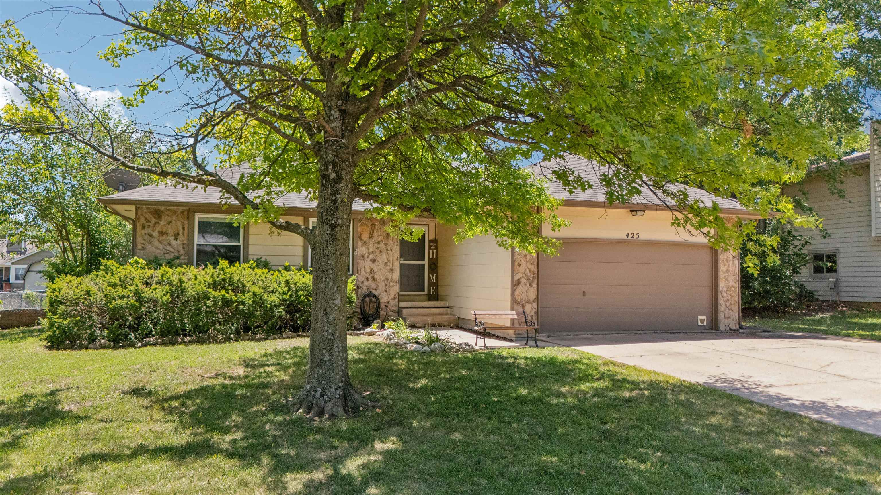 425 E Pecan Lane Derby KS 67037