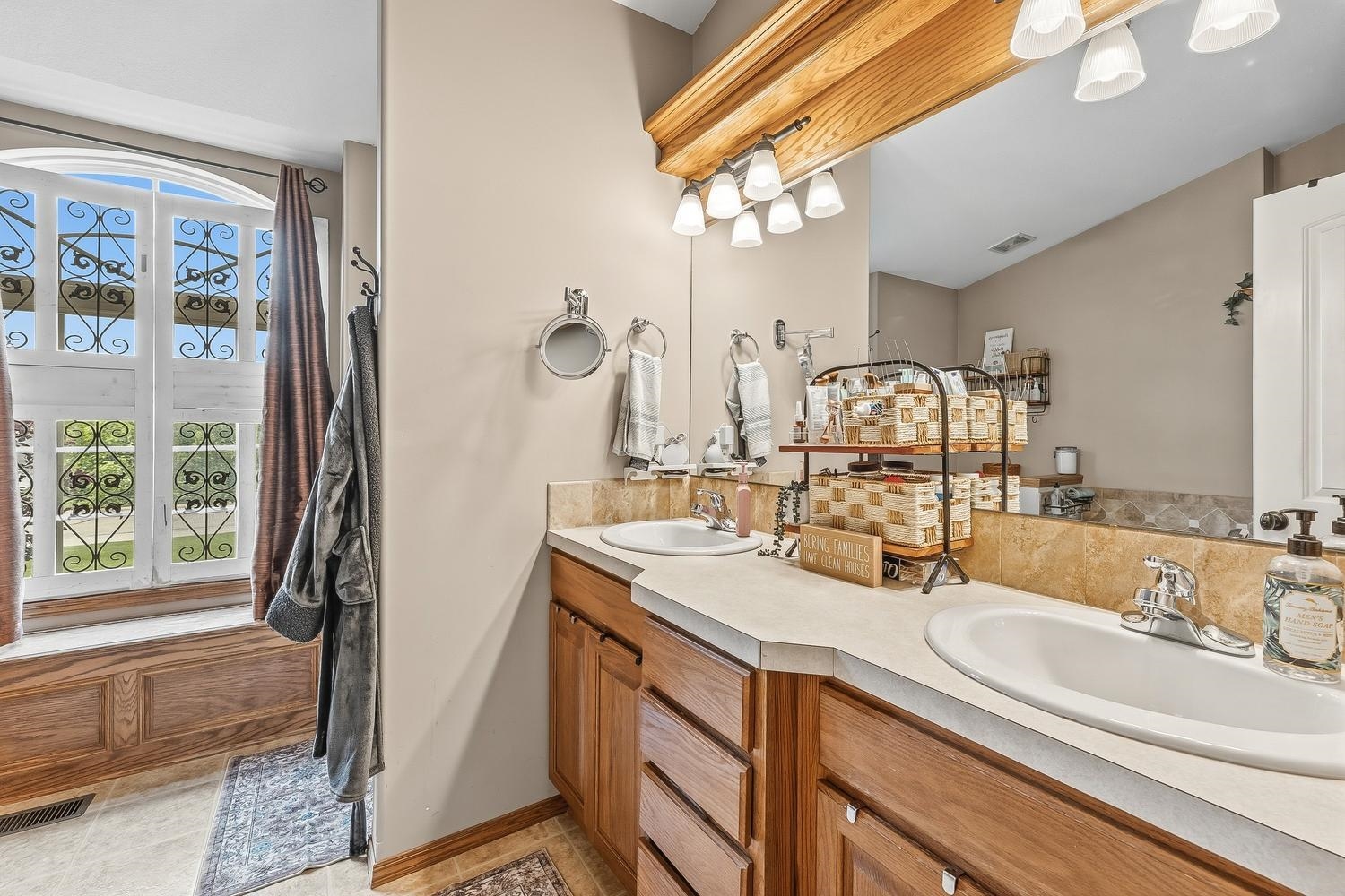 3590 N Forest Ridge Wichita KS 67205