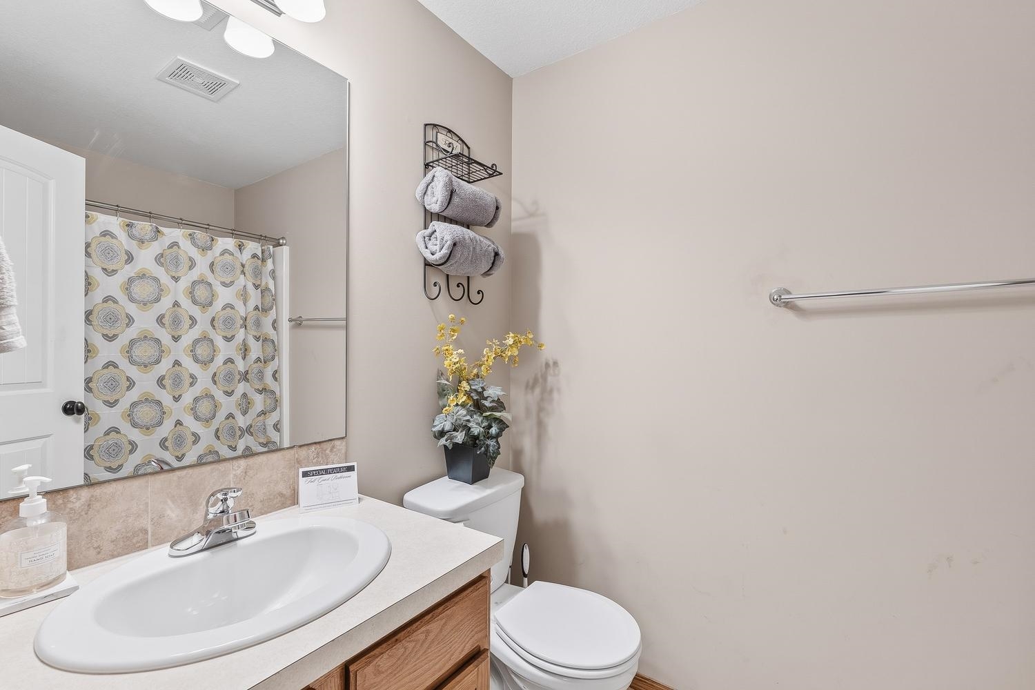3590 N Forest Ridge Wichita KS 67205