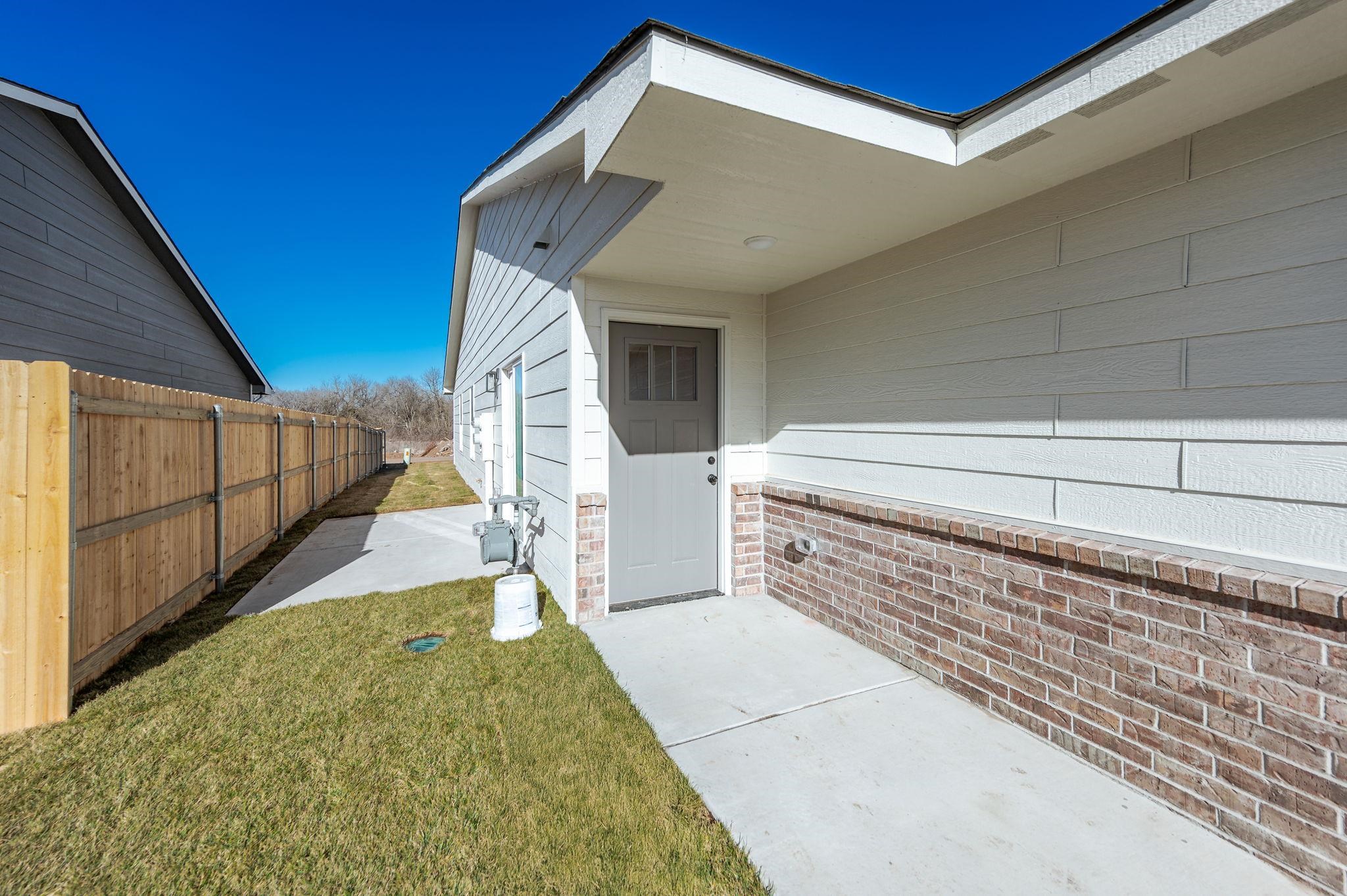 602 Briarbrook Lane Park City KS 67147-8955