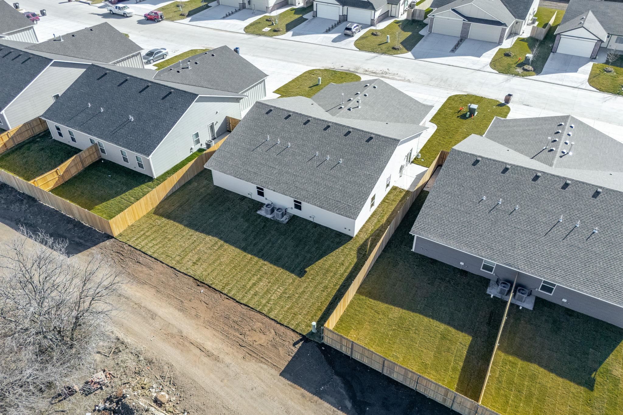 602 Briarbrook Lane Park City KS 67147-8955