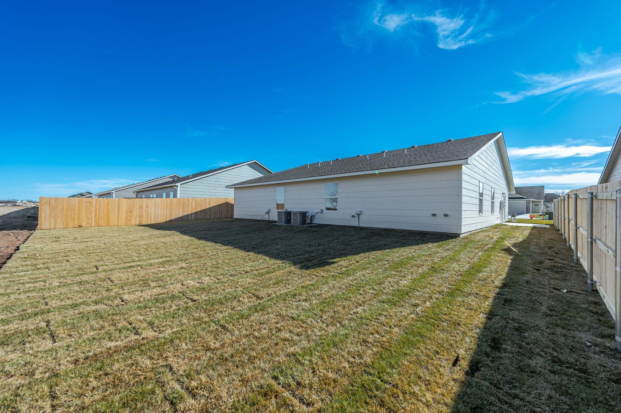 602 Briarbrook Lane Park City KS 67147-8955