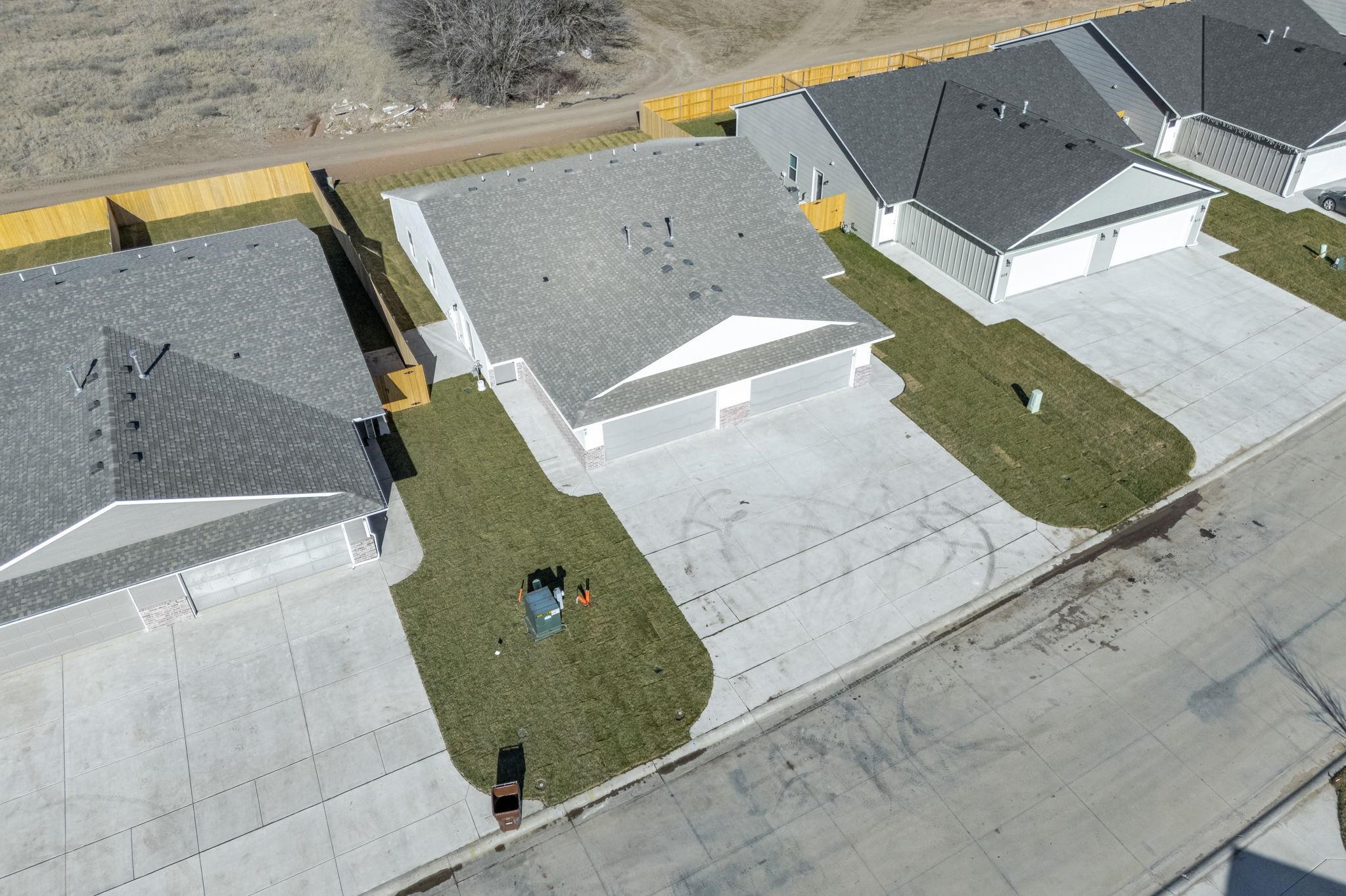 602 Briarbrook Lane Park City KS 67147-8955