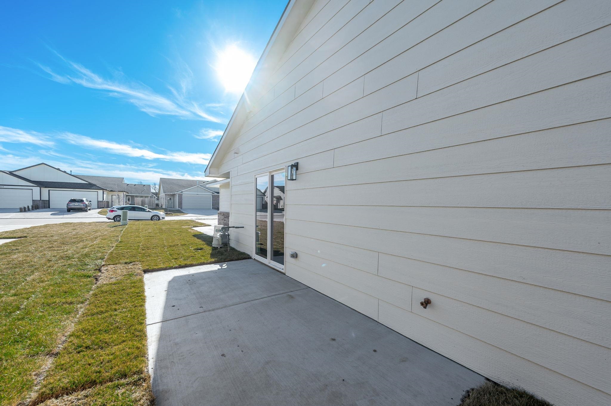 602 Briarbrook Lane Park City KS 67147-8955