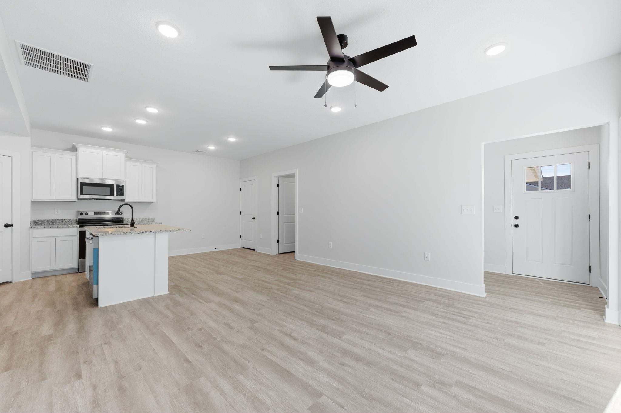 602 Briarbrook Lane Park City KS 67147-8955