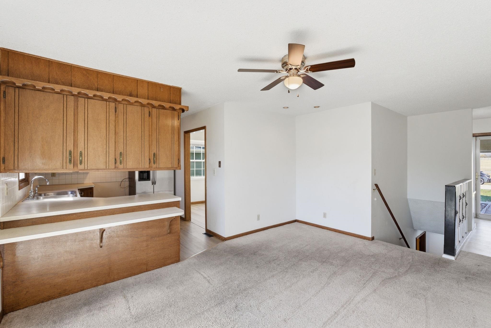 28 Harris Rose Hill KS 67133