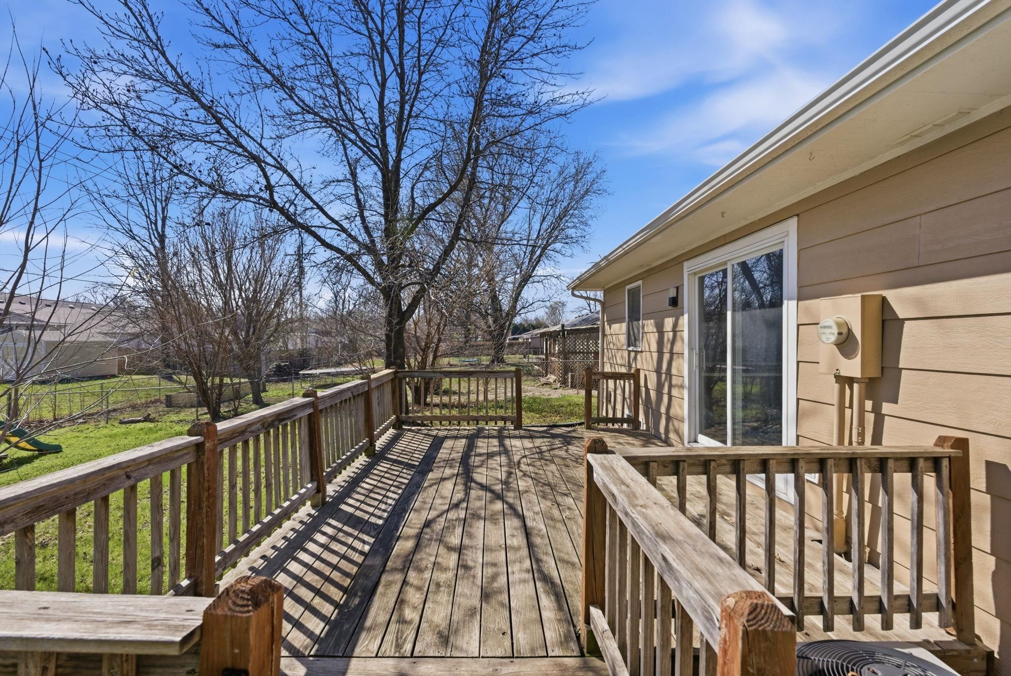 28 Harris Rose Hill KS 67133