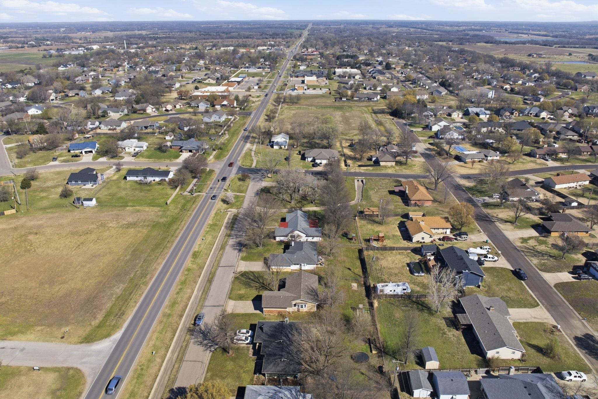 28 Harris Rose Hill KS 67133