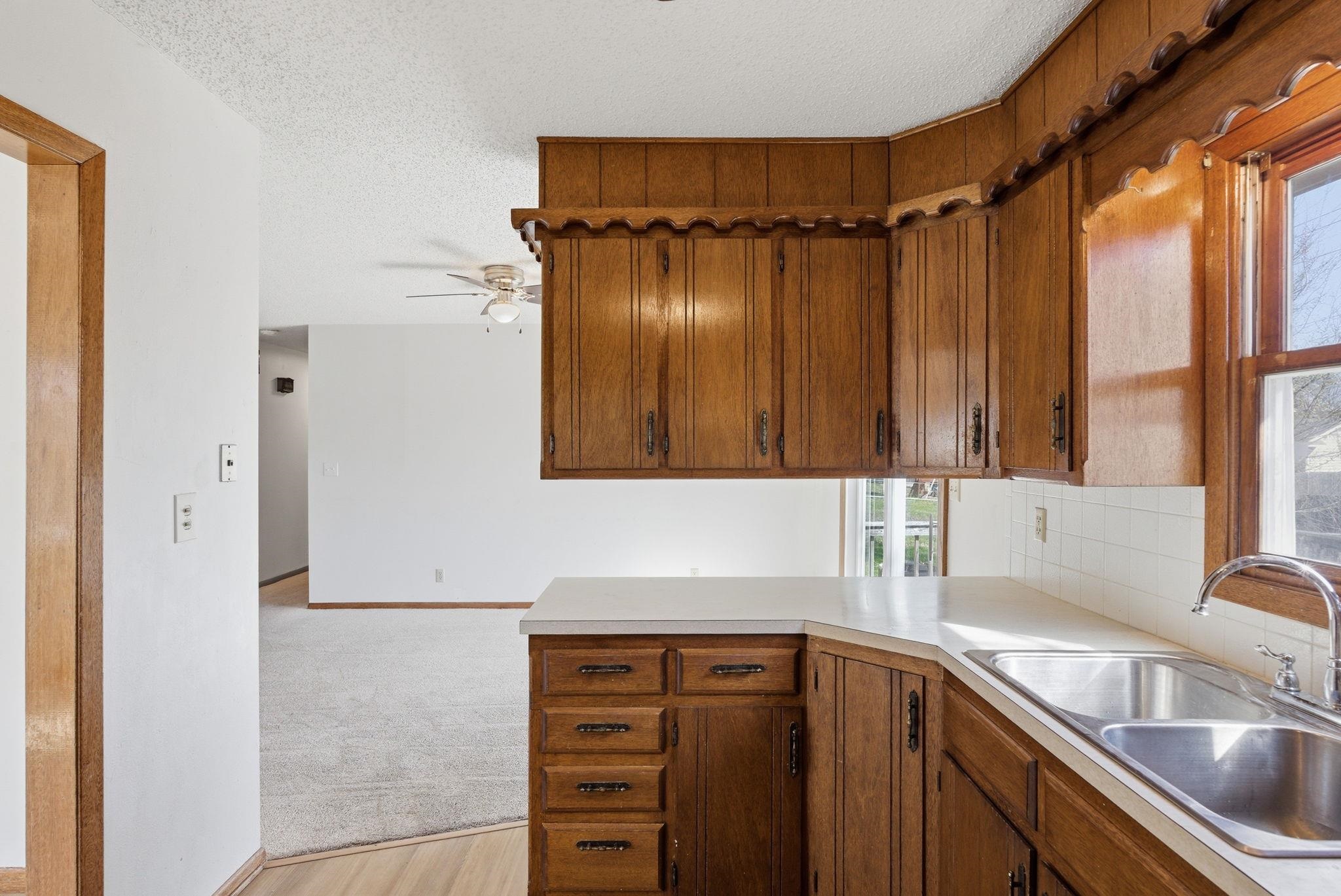 28 Harris Rose Hill KS 67133