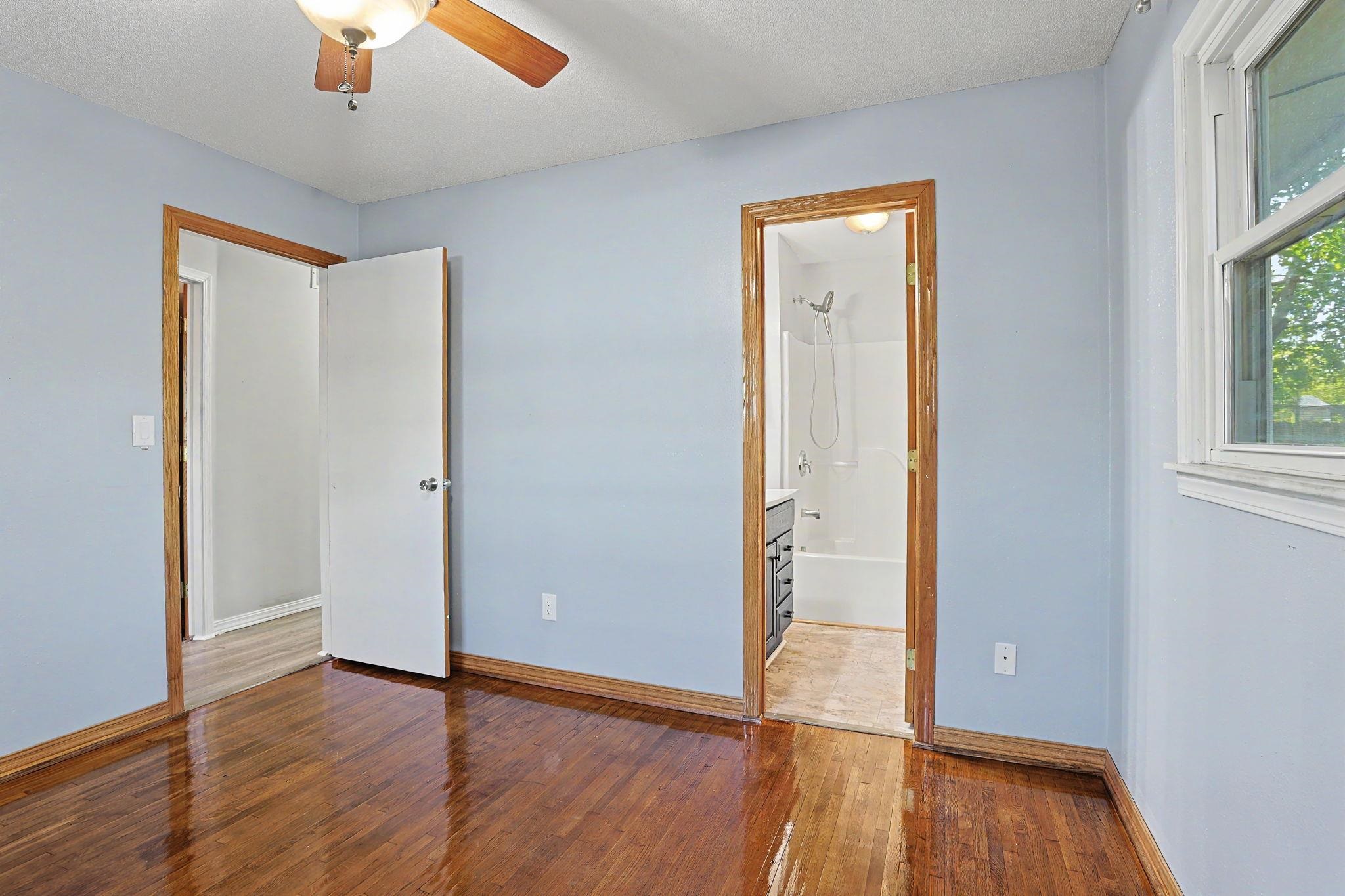 340 W 7th Haysville KS 67060