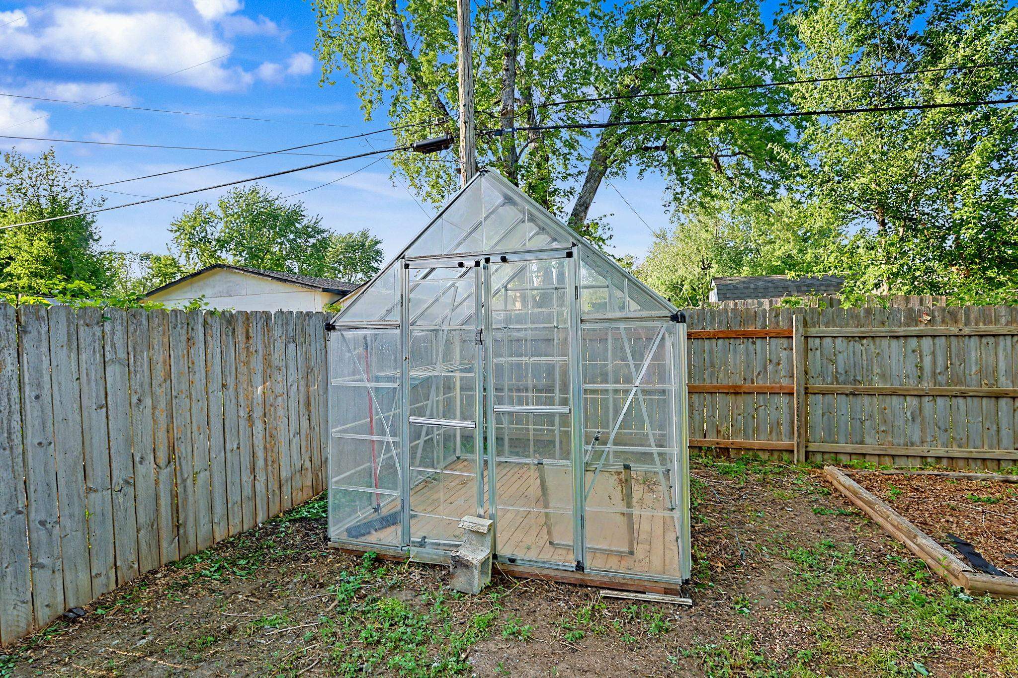 340 W 7th Haysville KS 67060