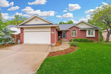1907 S Crestline Avenue Wichita KS 67209