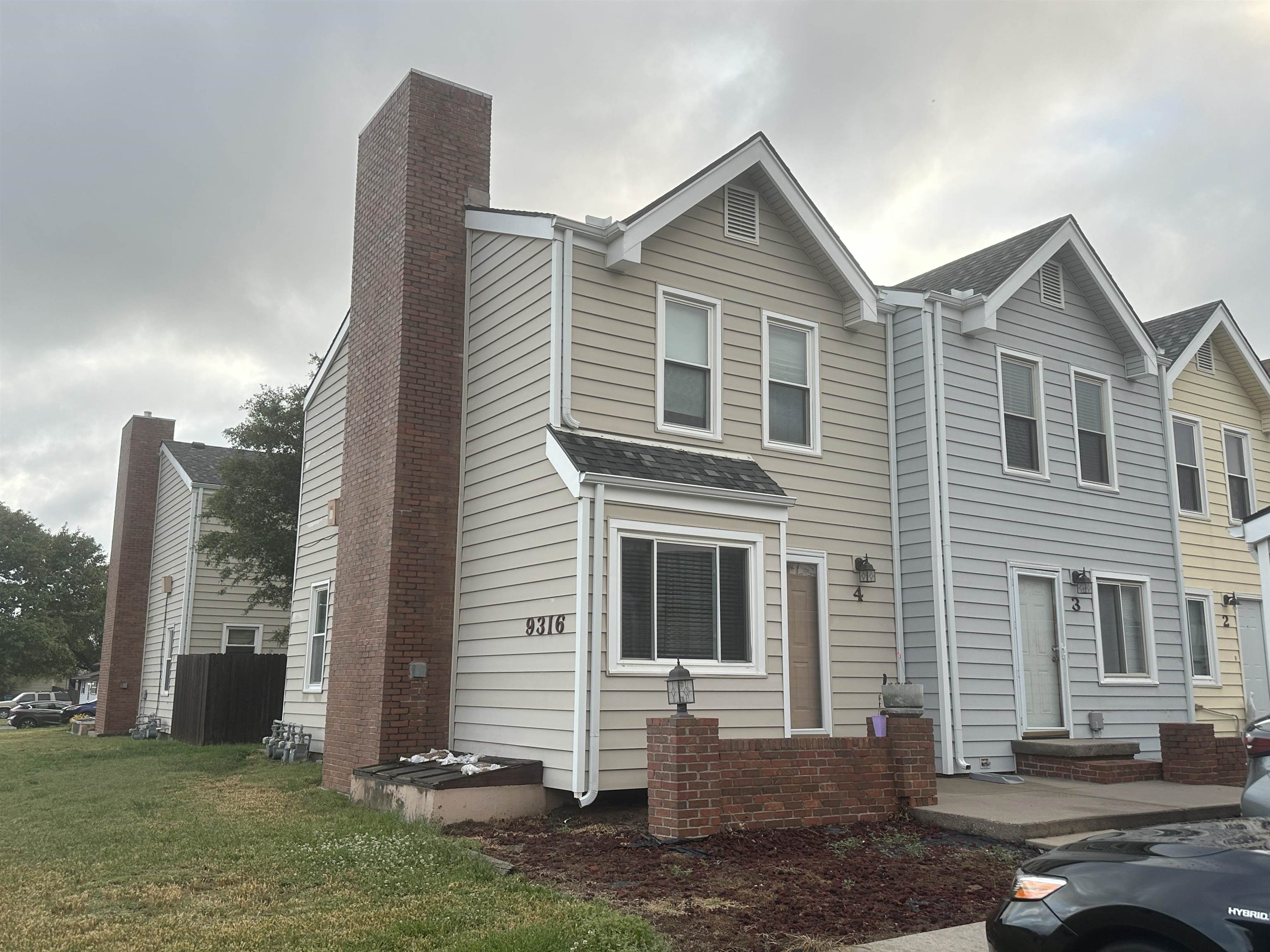 9316 E Funston Wichita KS 67207