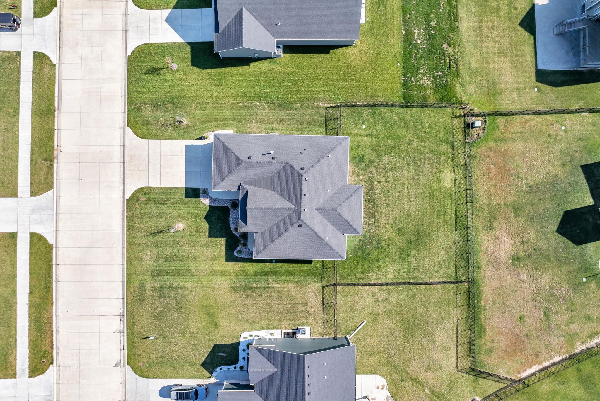 5237 N Cambridge Bel Aire KS 67226